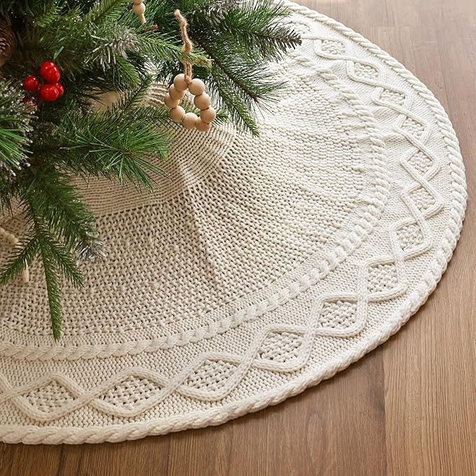 36 inch Christmas Tree Skirt: Pencil Tree Skirt for 6ft Tree, Diamond Edge Knit Cream White Small... | Amazon (US)