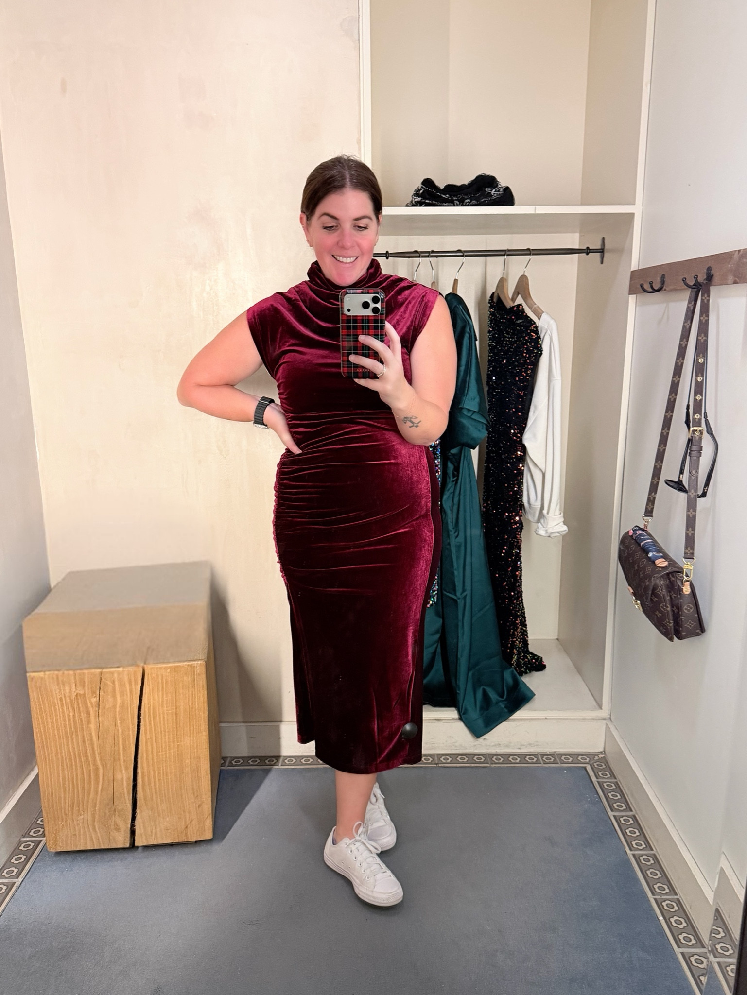 This dress is 10/10 and you need it for the holidays! The burgundy and the velvet are just the perfect combination for all of your holiday needs! The dress runs TTS (I’m in a medium) and comes in 4 color options! 

#LTKOver40 #LTKHoliday #LTKMidsize