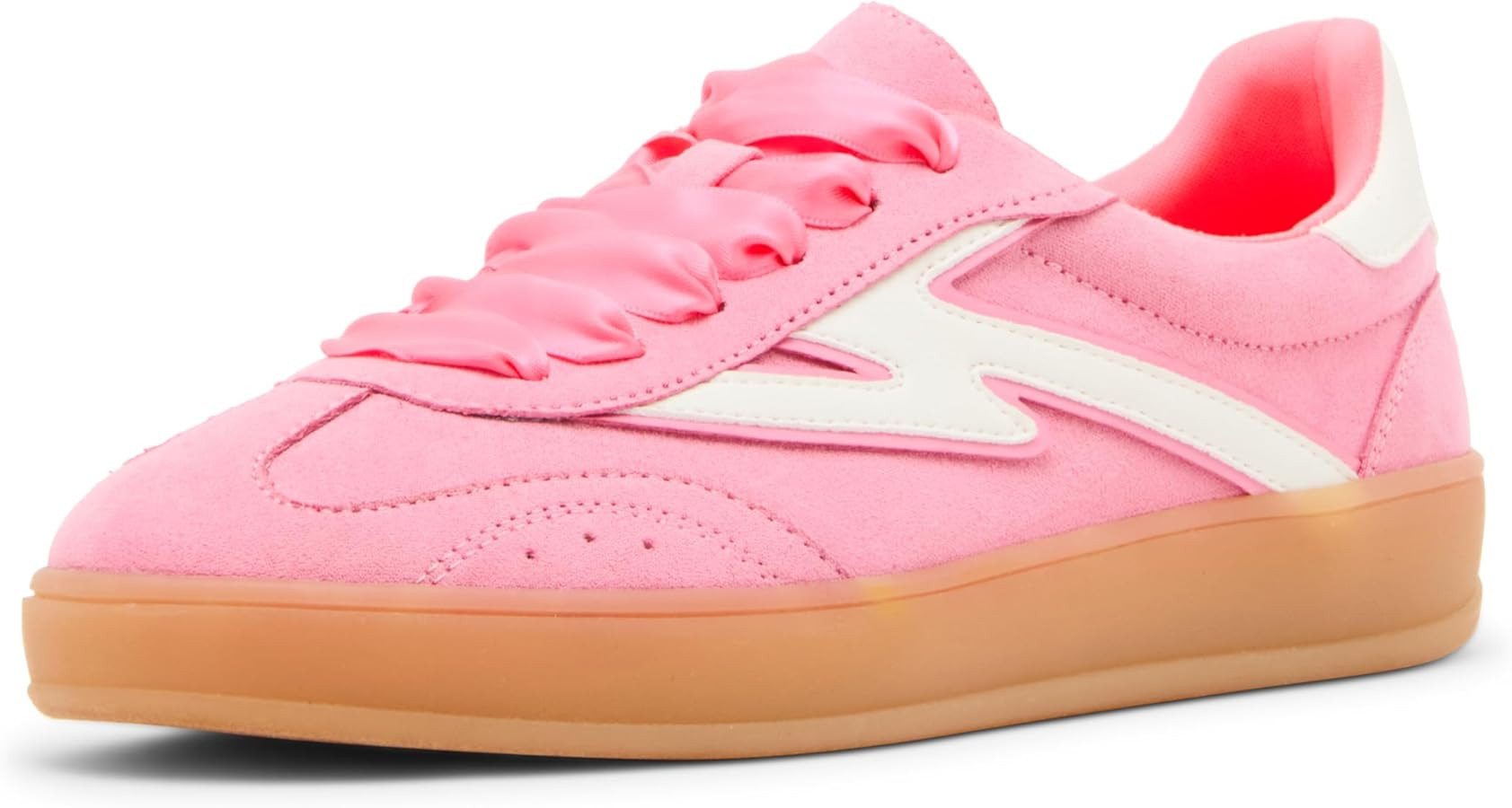 Madden Girl Women's Giia Fashion Sneaker | Amazon (US)