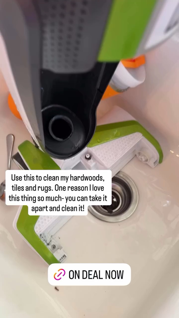 @branchbasics  @bissellclean  Use this to clean my hardwoods, tiles and rugs. One reason I love this thing so much- you can take it apart and clean it!