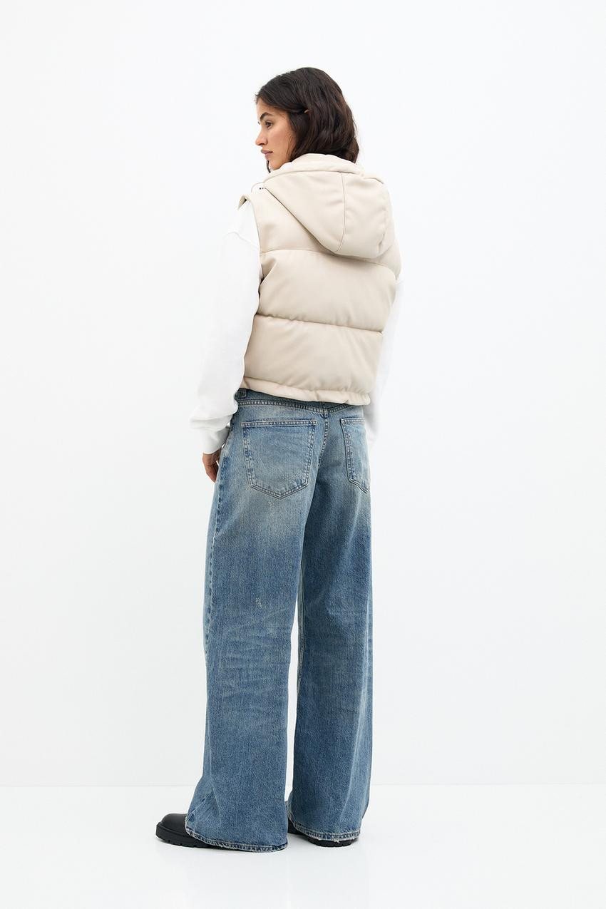 Steppweste aus Kunstleder | PULL and BEAR DE