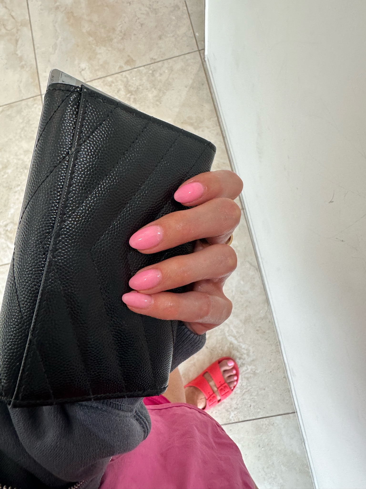 Linking a similar nail color 

#LTKfindsunder100 #LTKfindsunder50