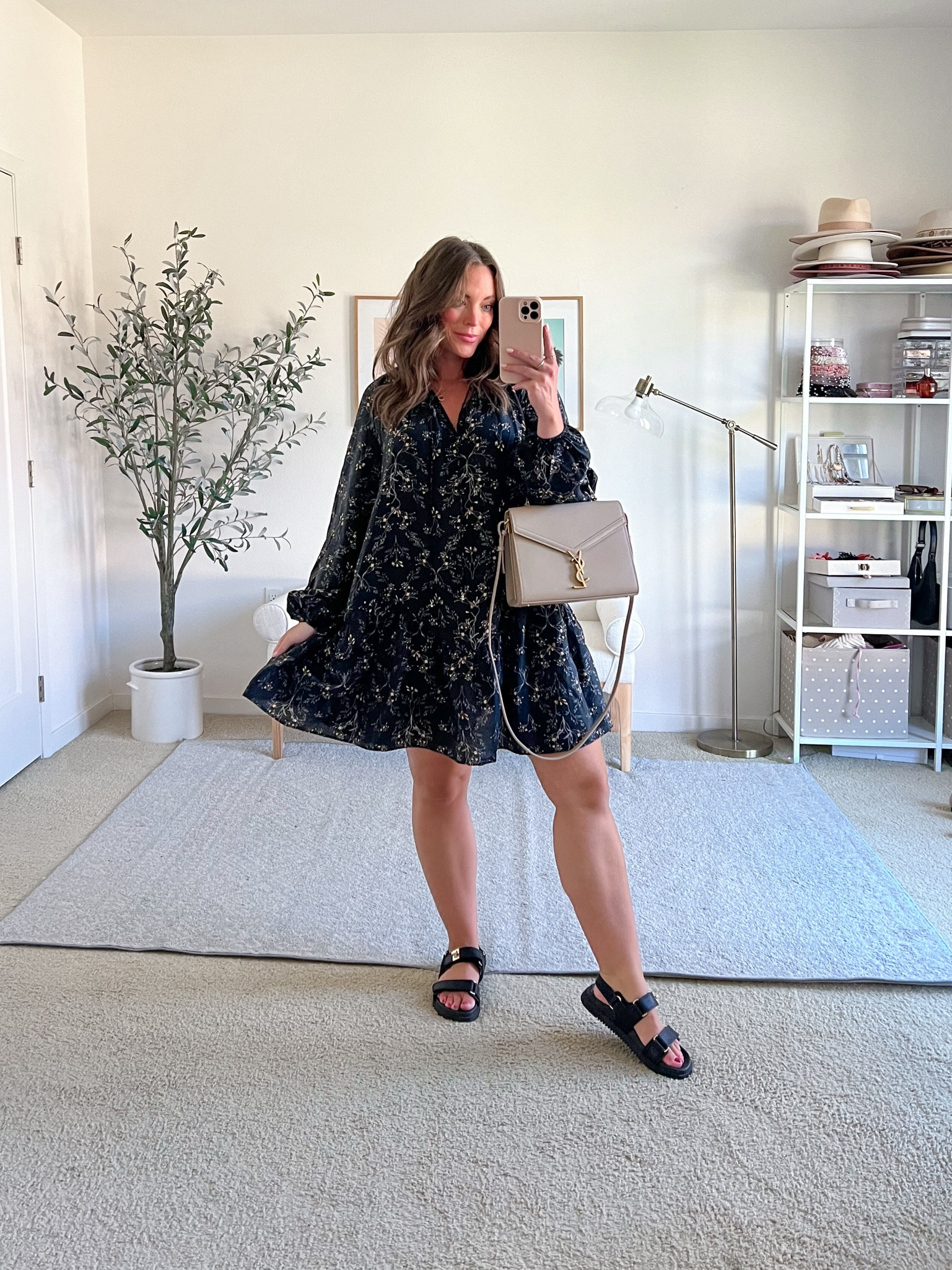 The cutest throw on and go dress! Wearing a size medium ✨ 


#LTKStyleTip #LTKSeasonal #LTKMidsize