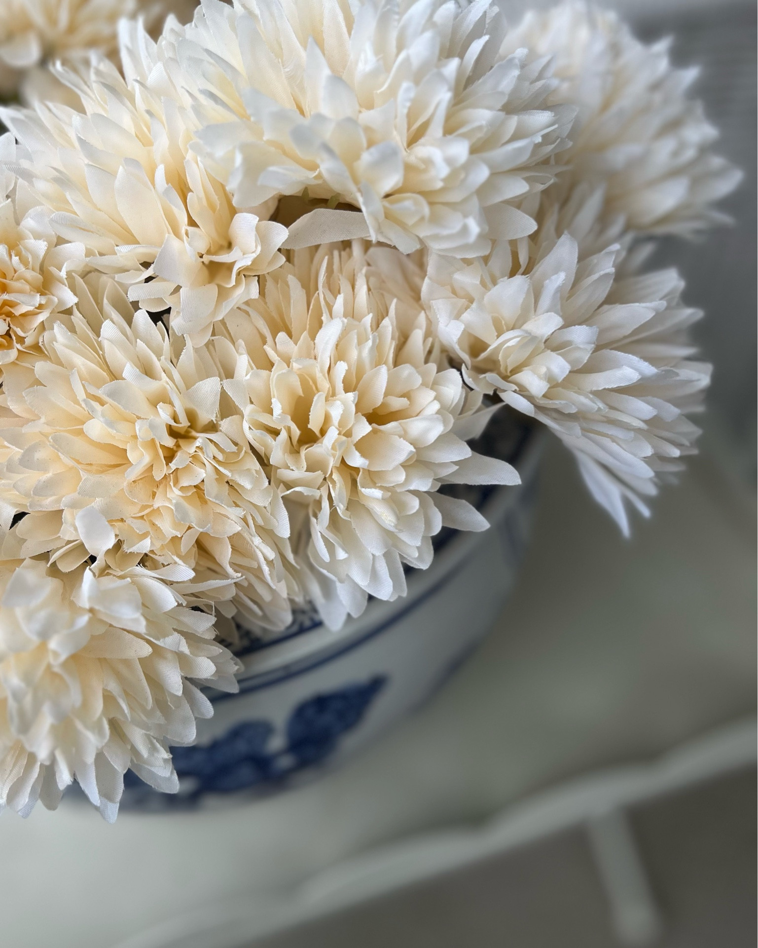 Faux mums from Walmart for Fall! @walmart #WalmartPartner #IYWYK #WalmartFinds 

#LTKHoliday