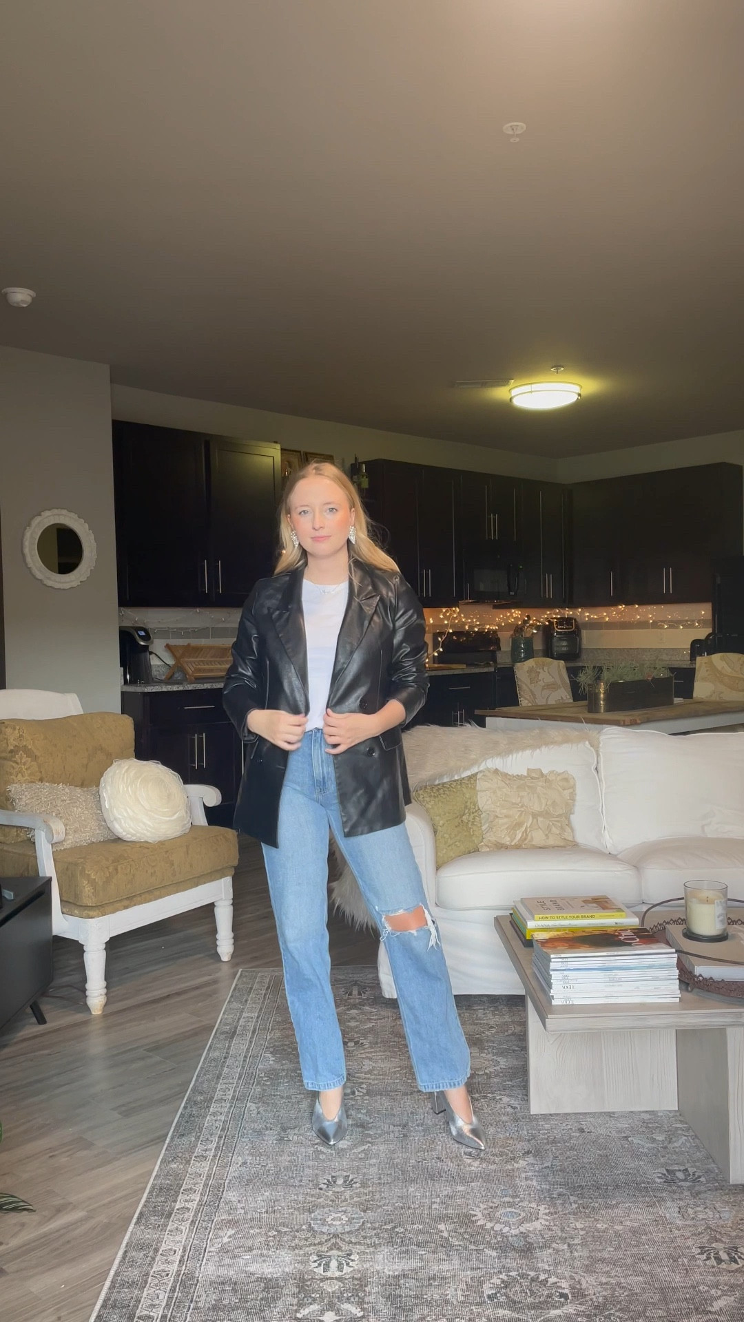 Causal holiday outfit 

#LTKunder100 #LTKSeasonal #LTKHoliday