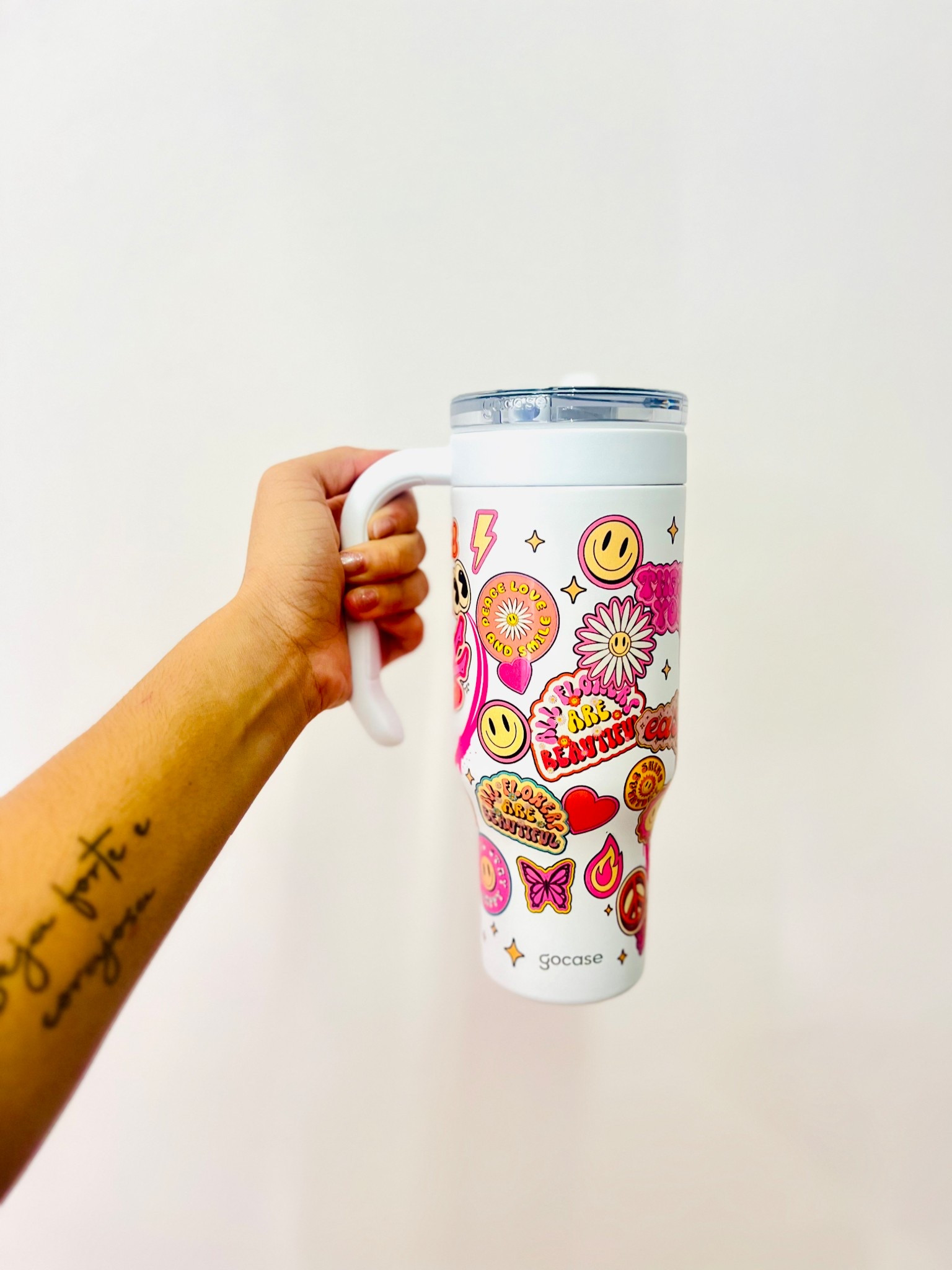 Meu copo life perfeito! 

Tem muita coisa linda por lá, capinhas , bolsas , garrafas , copos , mochilas , malas , carteiras , estojos , capas para notebook e mais… 
• AH LEMBRANDO QUE VOCÊ PODE PERSONALIZAR DO JEITO QUE VOCÊ QUISER! Muito legal né ? 🚨



#LTKpromo #LTKbrasil #LTKbeleza