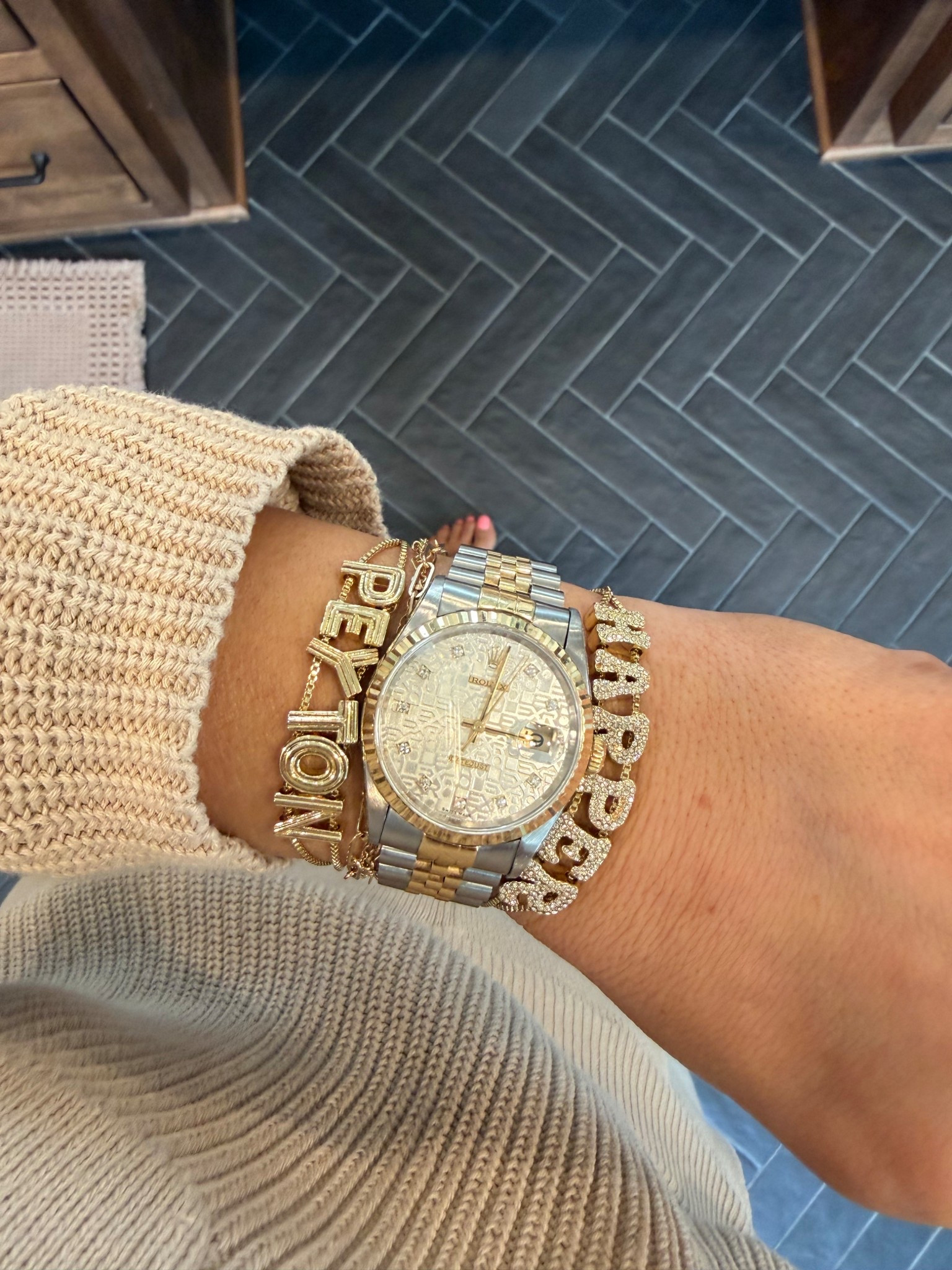 These bubble bracelets are the perfect Mother’s Day gift! But honestly treat yourself self too￼😂 

#LTKMothersDay