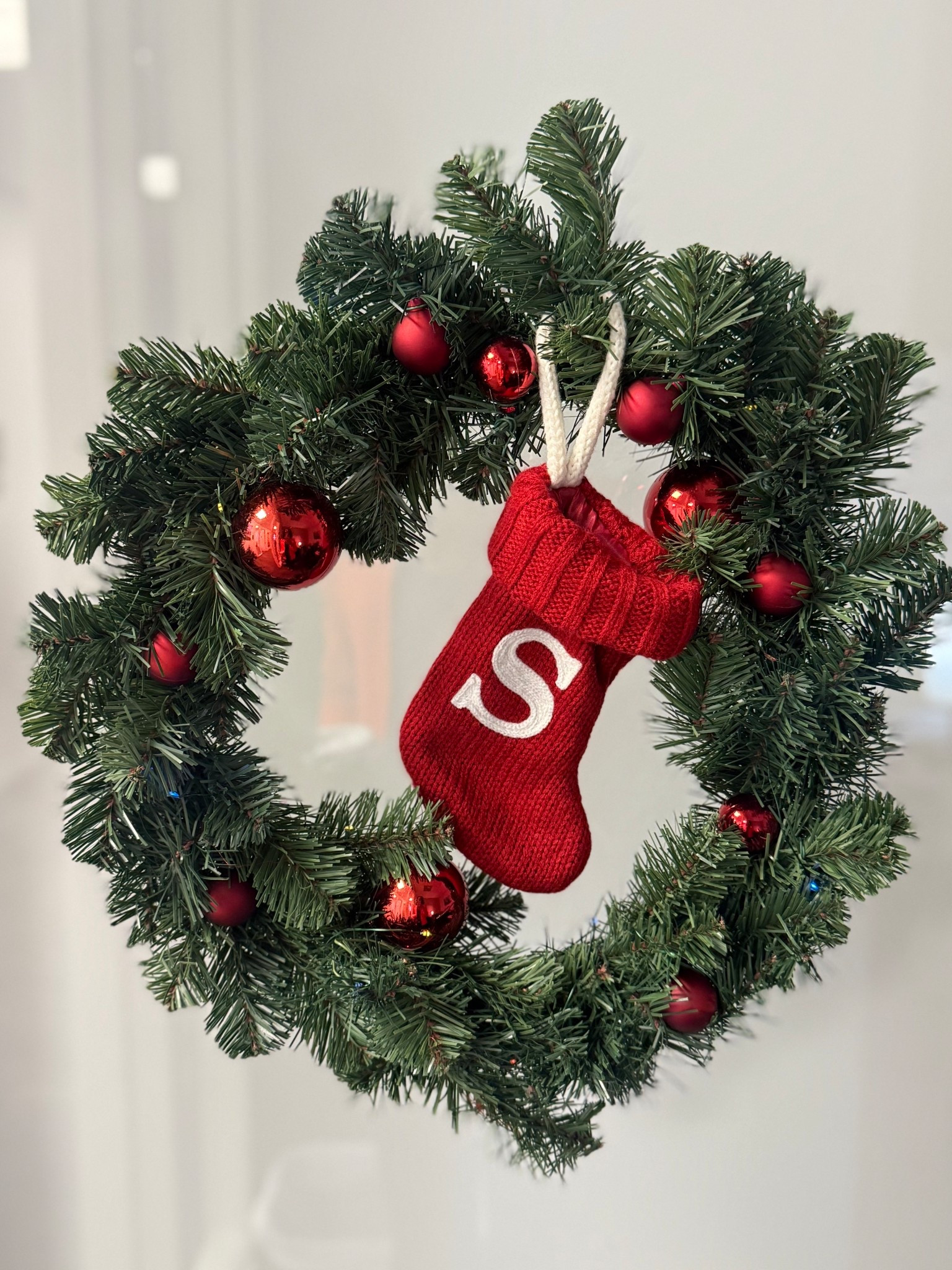 Christmas Office Decor


#LTKHome #LTKHoliday #LTKvlog