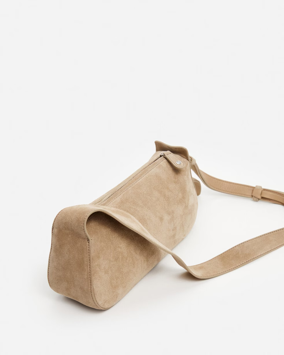 Tuna Shoulder Bag Suede | Flattered