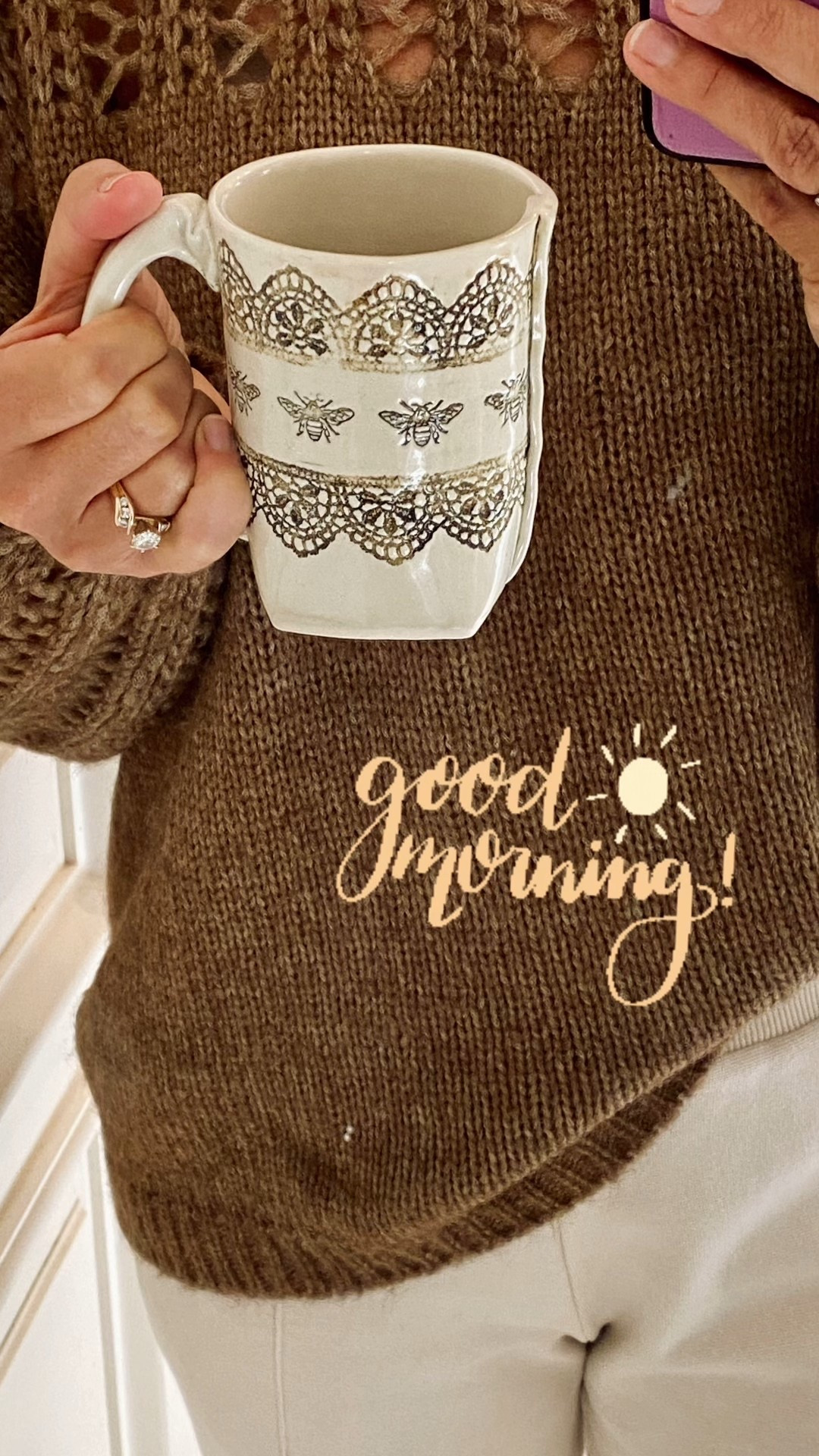 When your fave mug matches your outfit ☕️

Bee mug / Etsy / neutrals / quiet luxury /cozy sweater / @Varley joggers



#LTKootd #LTKdayinmylife #LTKValentine
