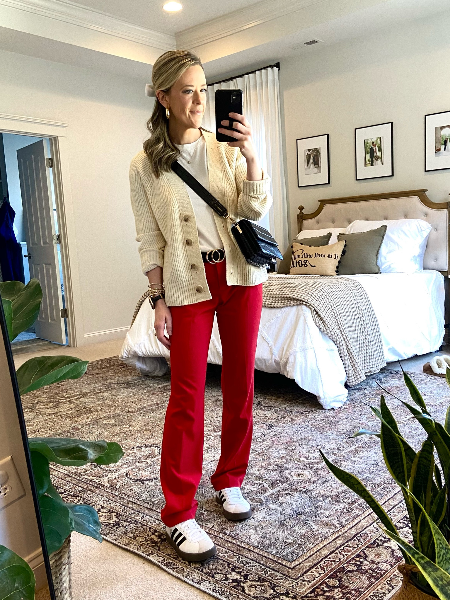 Casual Valentines Day Outfit whether for work, date night or Galentines. 

Sweater: Old Navy (XS)
White Crewneck Tee: Old Navy (XS)
Red Trousers: New York & Co. (0) Size down. 
Adidas: Kohls (TTS)

Valentine’s Outfit | Red Outfit | Church Outfit | Smart Casual | Button Down Cardigan | Affordable Fashion | Sambas Look for Less | Business Casual 

#LTKfindsunder50 #LTKstyletip #LTKSeasonal