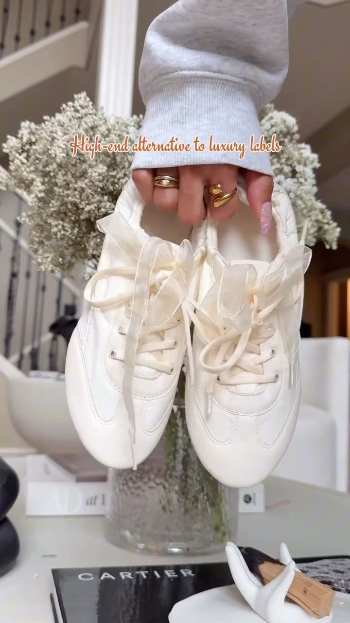 Enjoy an exclusive treat ✨ use code RAINA10 for 10% off sitewide!

#LTKshoes #LTKsale #LTKcanada