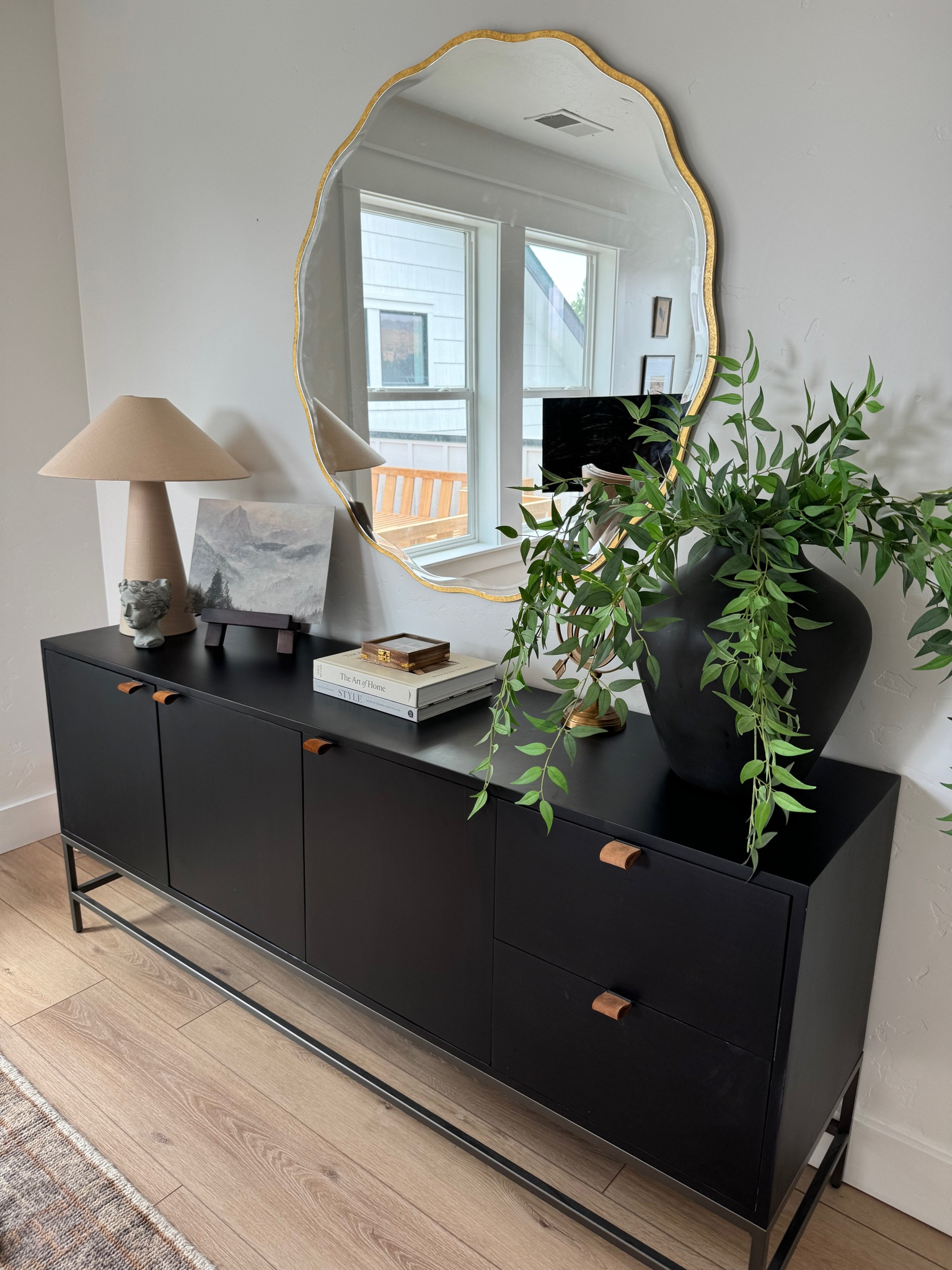 Fall side table decor 🤎🍂

#LTKStyleTip #LTKHome #LTKSeasonal