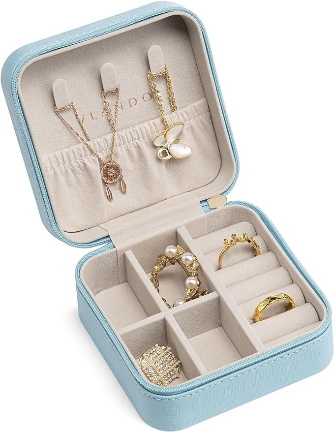 VLANDO Travel Jewelry Case - Teacher Appreciation Gifts for Women - Small Jewelry Travel Organize... | Amazon (US)