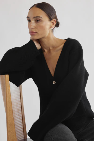 V Neck Cardigan | Almina Concept