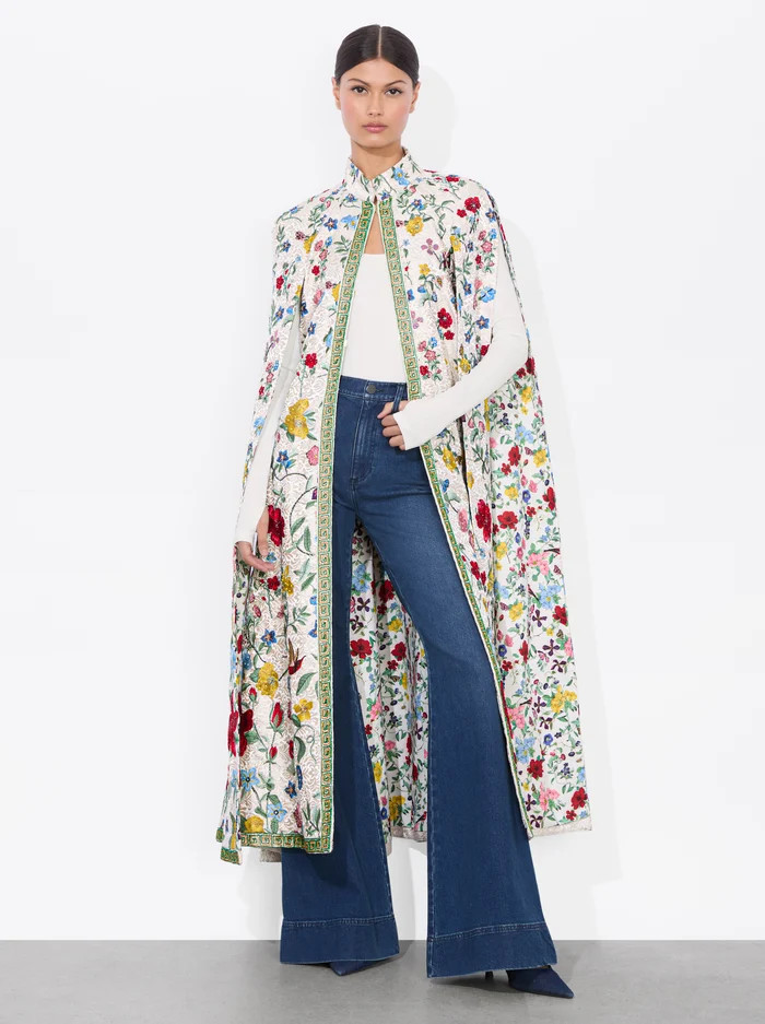 SOILA MAXI CAPE | Alice + Olivia