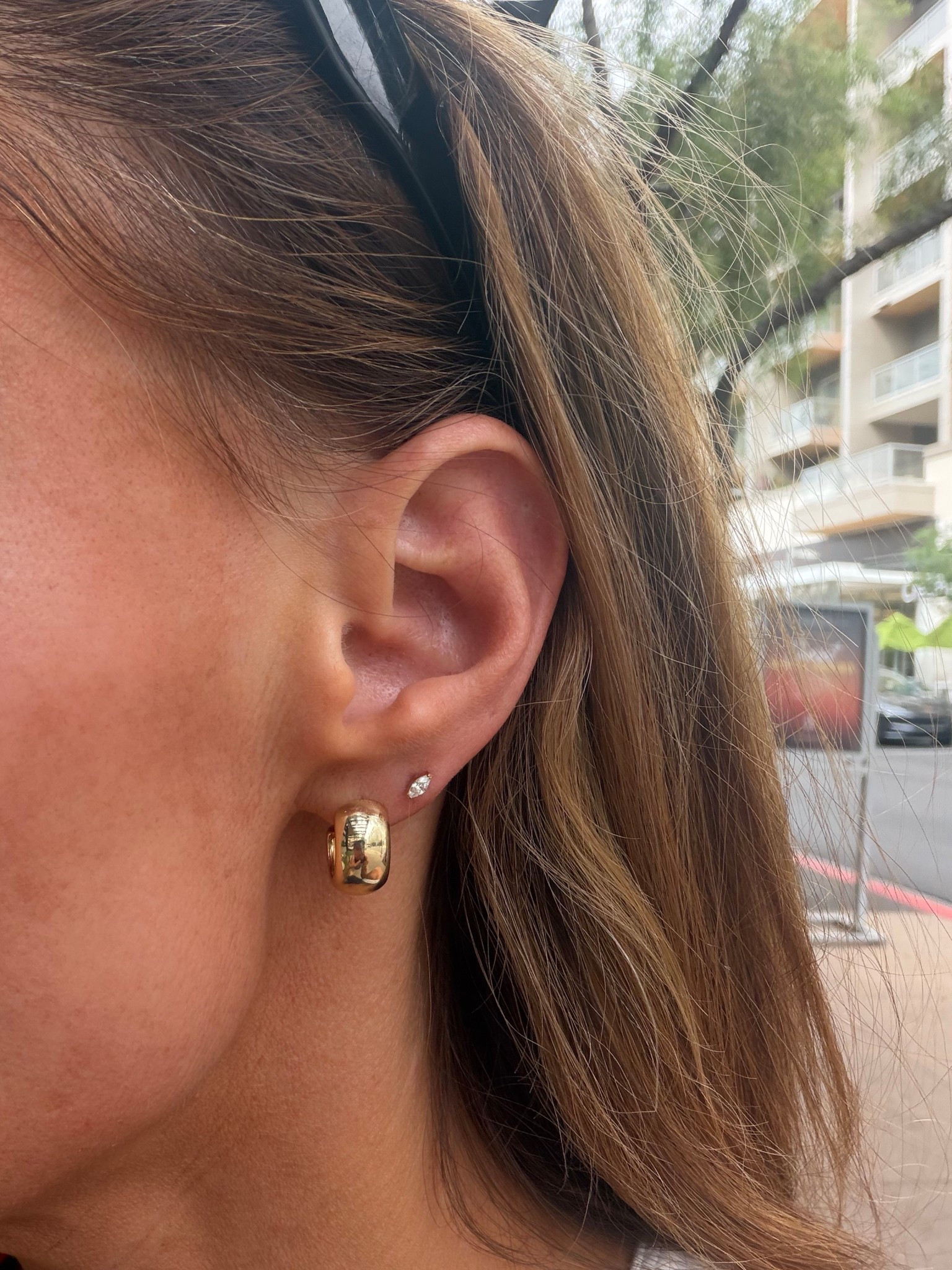 New earrings🤩😍🫶🏻

#LTKselfcare #LTKmomlife #LTKBeauty