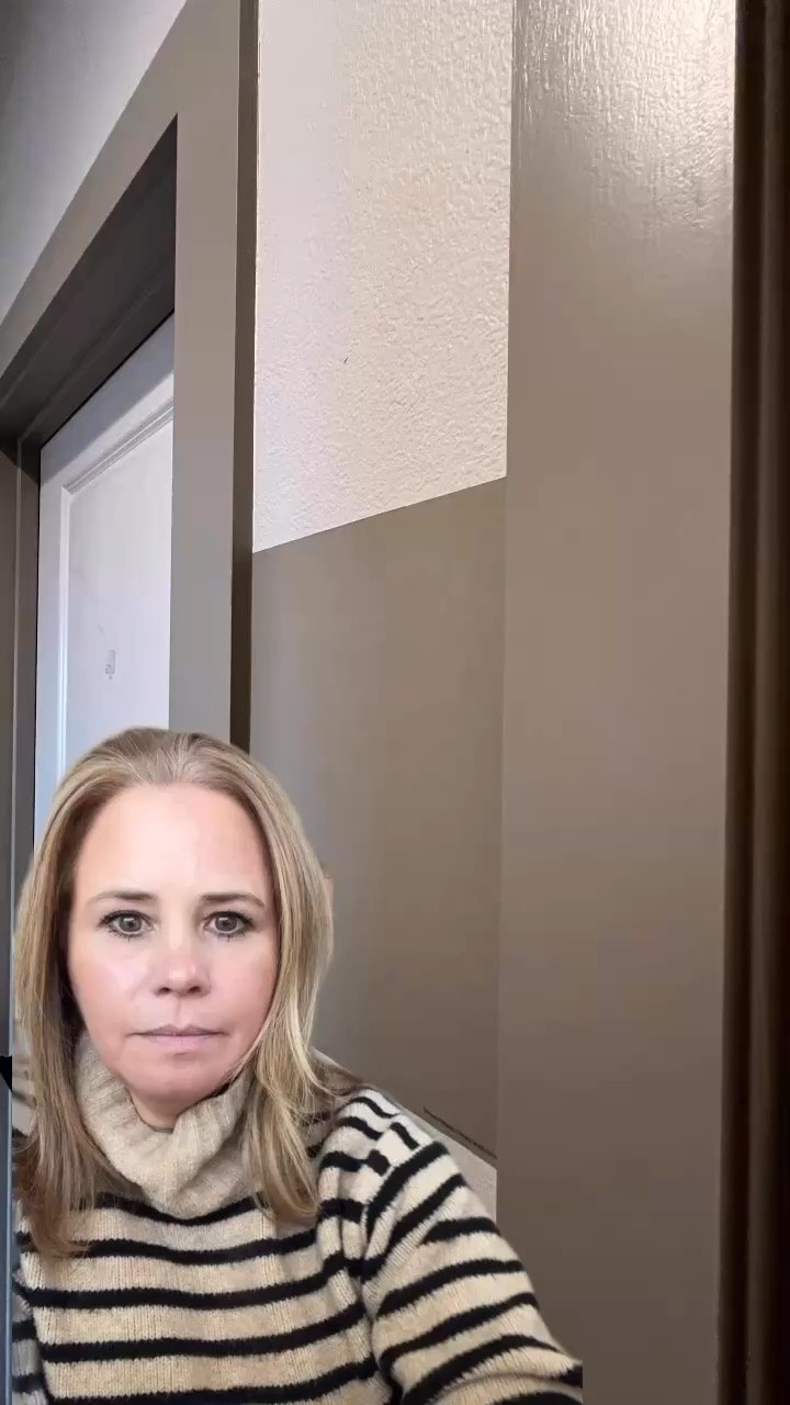 The easiest way to test paint colors—without committing to a wall full of regret. 

I always use Samplize peel-and-stick paint samples before making a final decision. No messy swatches, no patchy walls—just real paint on a removable sample that I can move around the house to see in different lighting. Total game-changer!



#LTKhome #DIYmadeEasy #PaintColorTesting #HomeProjects #Samplize

#LTKHome