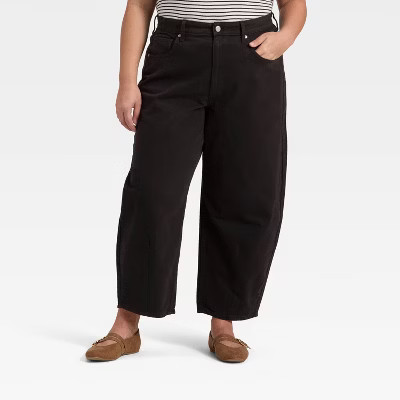 Women's High-Rise Easy Barrel Ankle Jeans - Universal Thread™ Black Wash 6 Long | Target