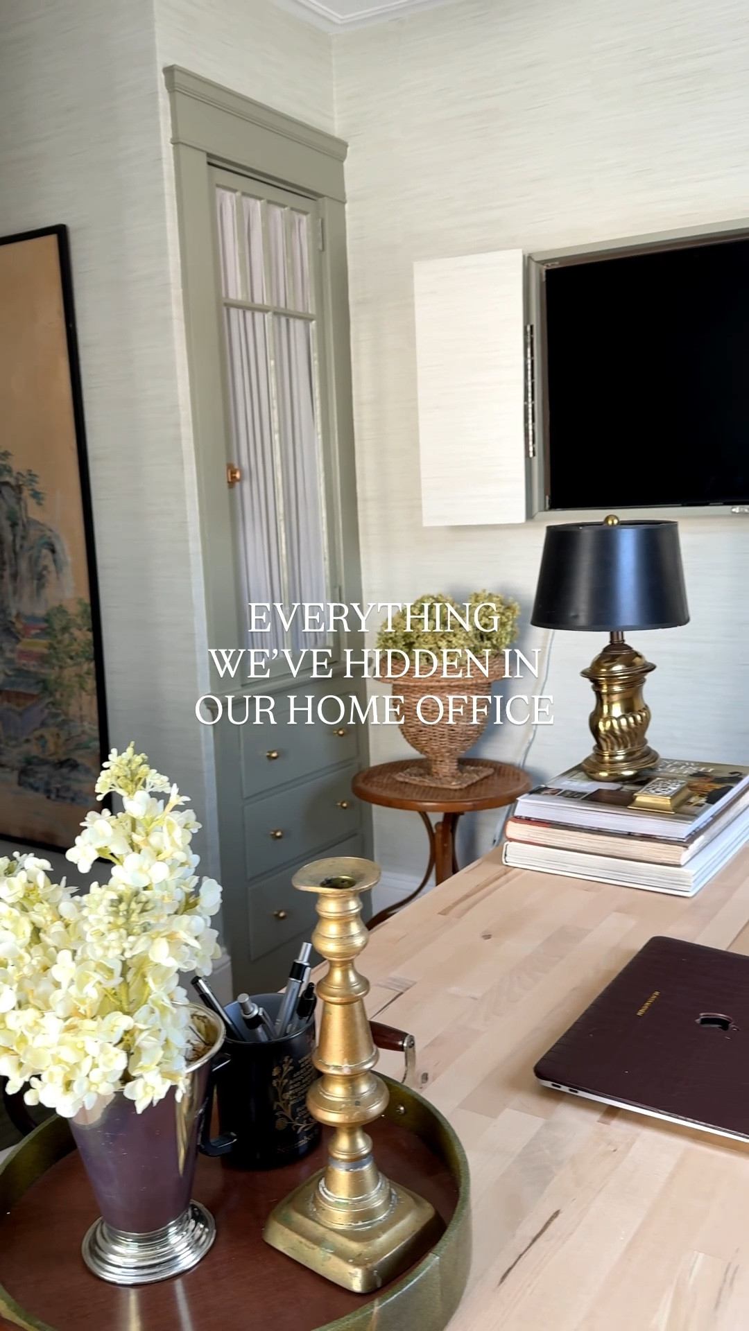 Everything I used in our office linked here 💚

#LTKvlog #LTKHome #LTKSaleAlert