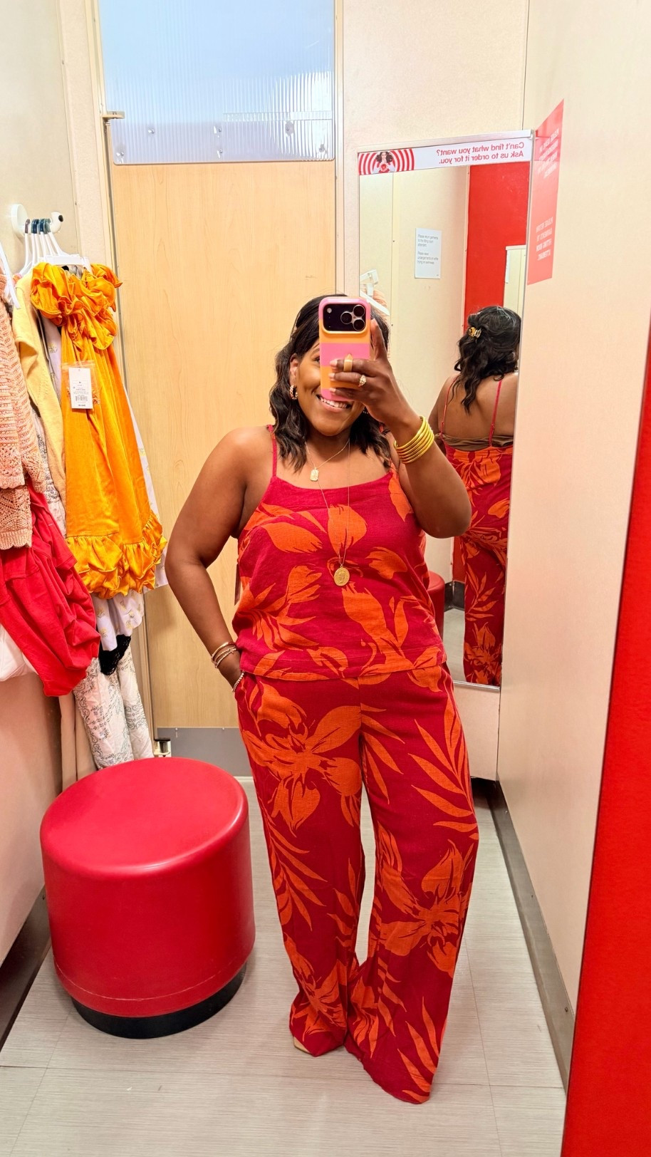 Super cute tropical 🌴 linen set from @Target - wearing a large in tank and medium in pants.

#LTKootd #LTKMidsize #LTKTravel