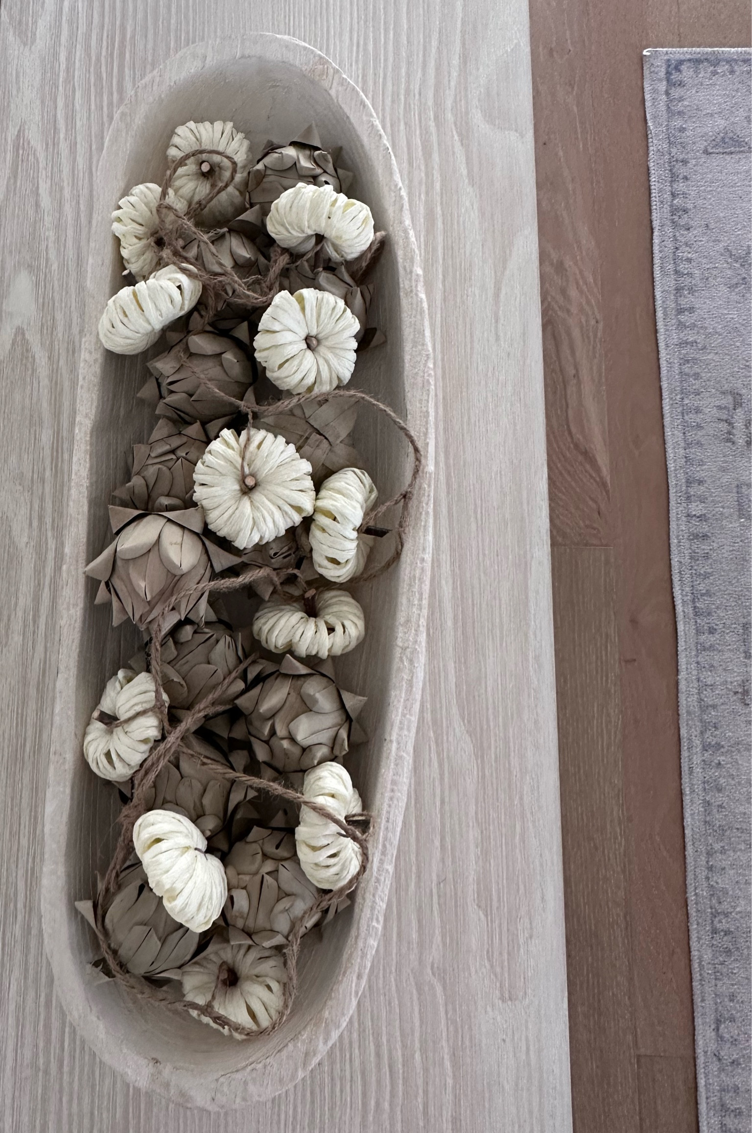 More cutie fall decor. 


#neutralfalldecor #fallhome #homedecor #neutralhomedecor #neutralhome #fallhomedecor #fall #neutral #home #decor #consoletable 

#LTKhome #LTKSeasonal #LTKunder50