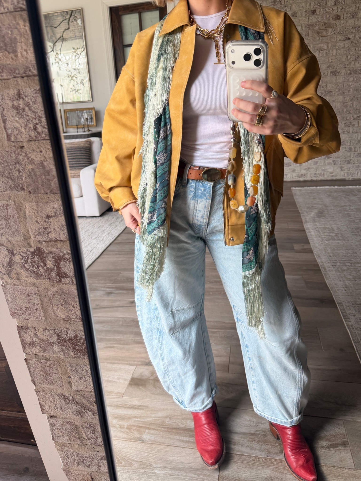 Easy but funky winter outfit inspo! 

#LTKgrwm #LTKootd