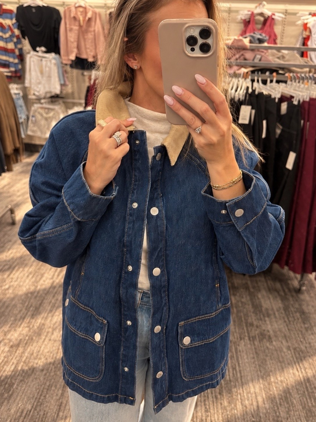Cutest barn, jacket for fall from Target 🤎🍁🧸 Runs big, size down. Wearing XS.

#LTKSeasonal #LTKOver40