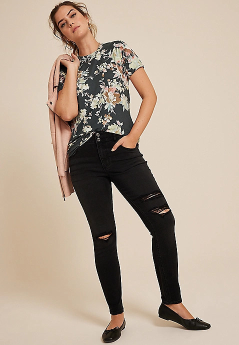 24/7 Kennedy Floral Crew Tee | Maurices