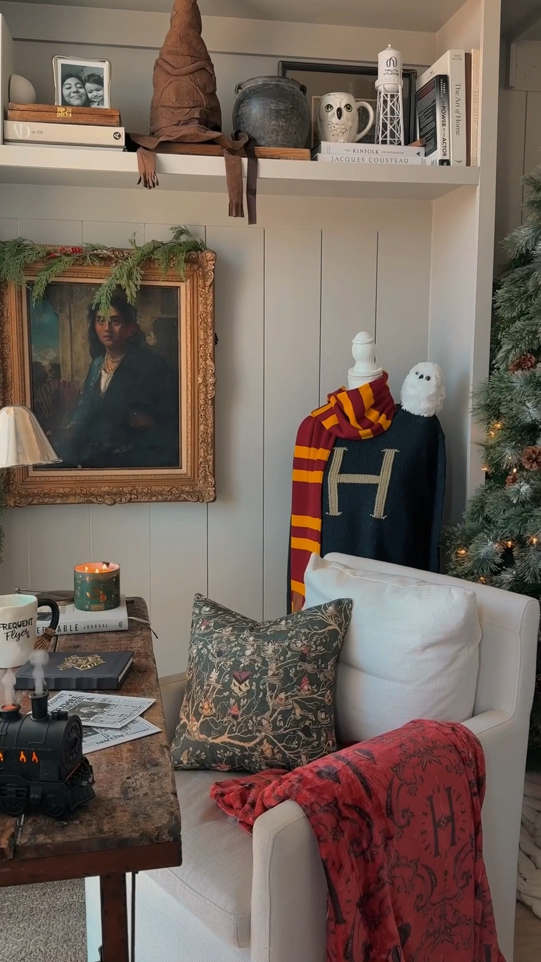 The Harry Potter office of my dreams 🦉✉️✨



#LTKHoliday #LTKCyberWeek #LTKGiftGuide