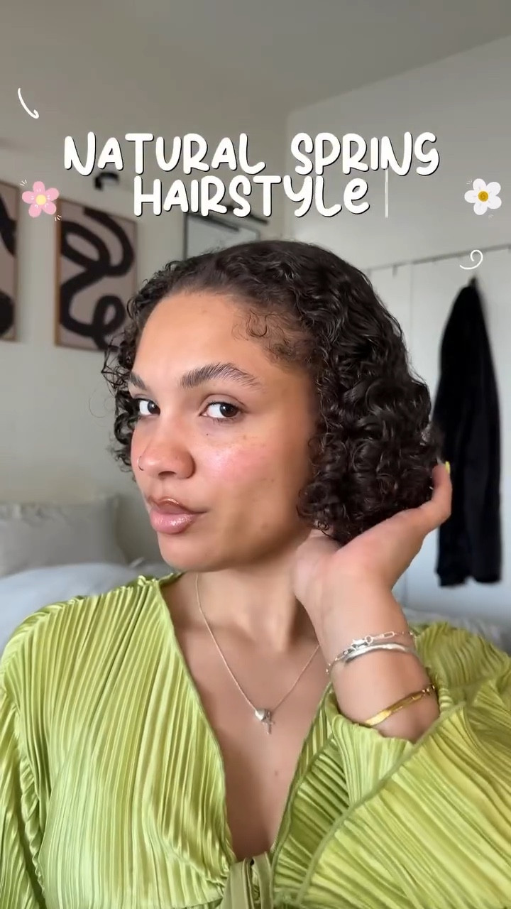 Idk I feel like we should bring ballies back😄 what yall think?? @patternbeauty 
-
-
-
-
#explore #curlyhairstyles #hairstyles #hairstyle #curlyhair

#LTKselfcare #LTKSpringSale #LTKBeauty