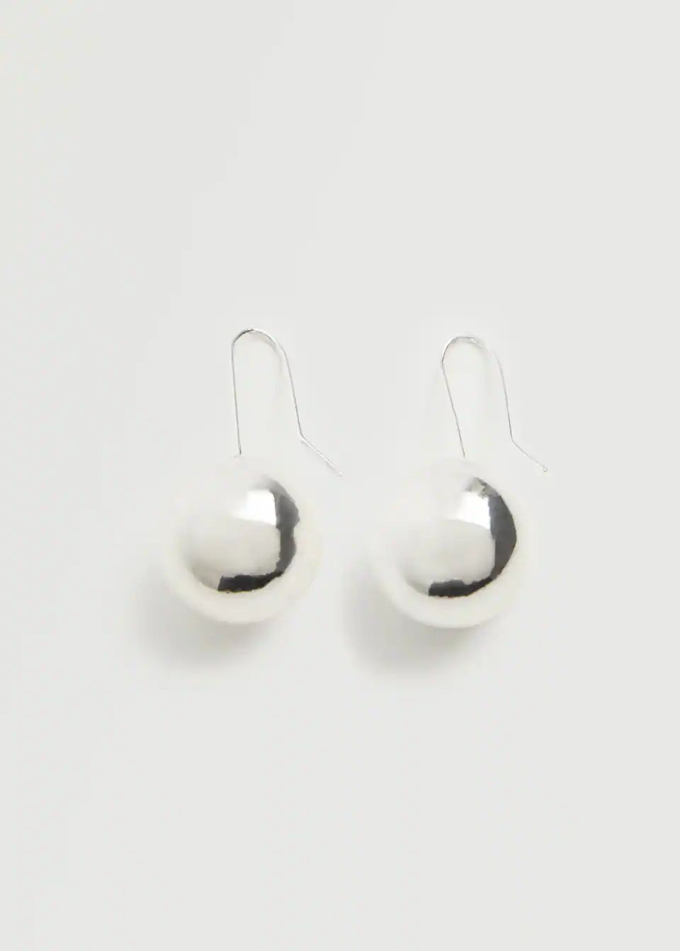 Metallic ball earrings | MANGO (US)