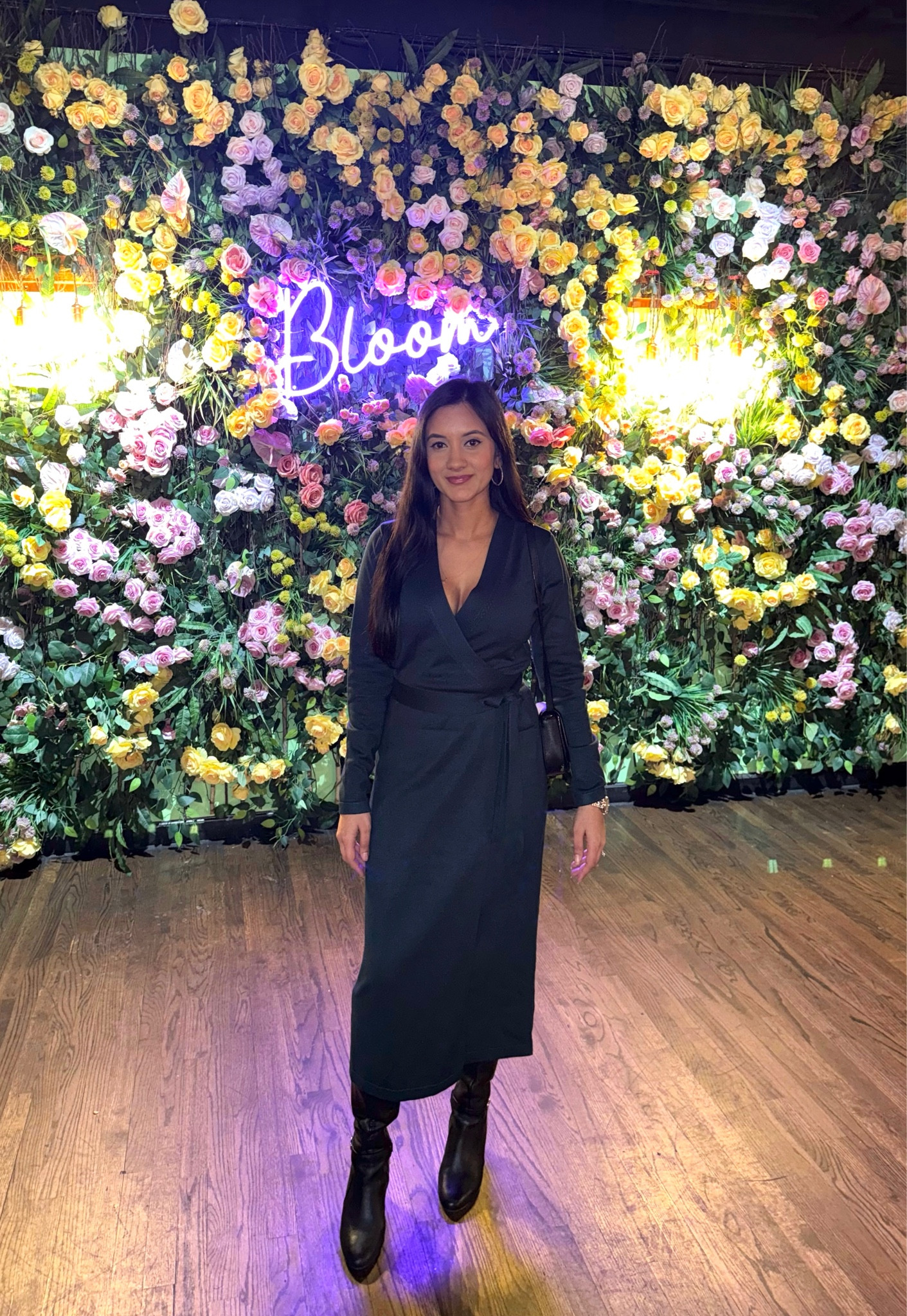 Wearing S in dress

winter date night outfit 

#LTKSeasonal #LTKfindsunder100 #LTKstyletip