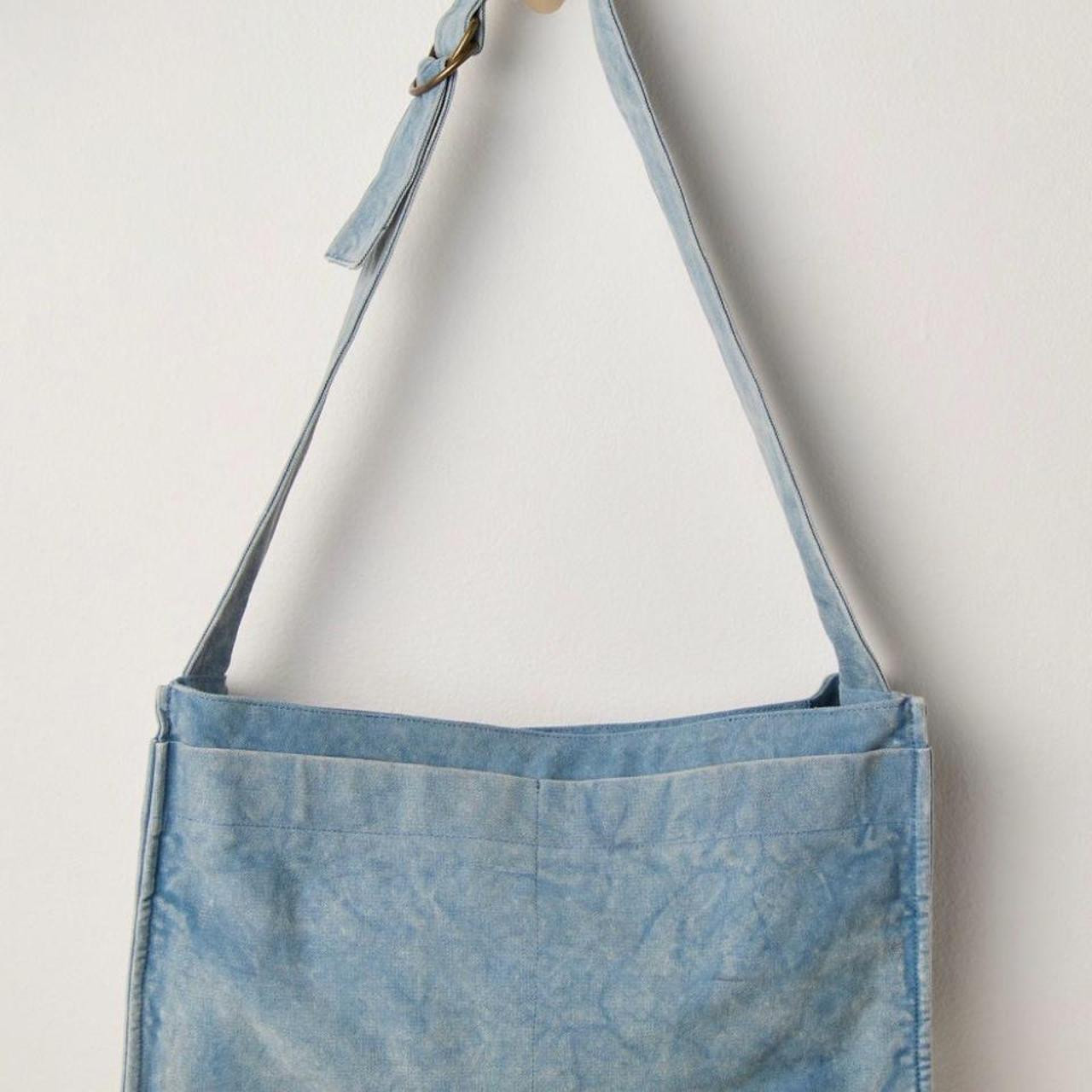 Free people Camp Crush Sling Bag new with tags... | Depop | Depop US