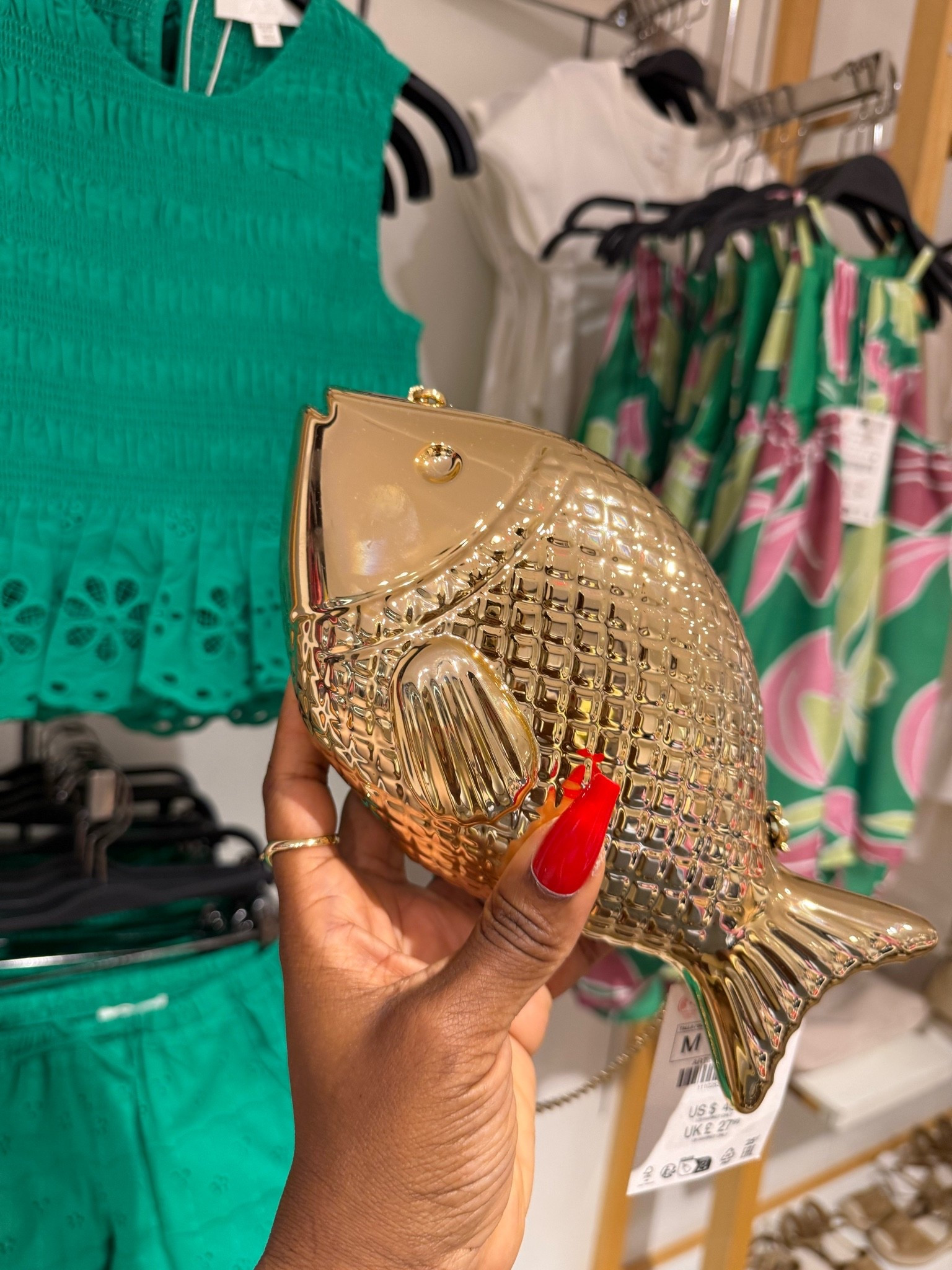 Obsessed with this fish bag. It’s in the kids section but I can totally use it as a clutch for myself. It’s giving sardine vibes and it’s hot and trendy

#LTKSeasonal