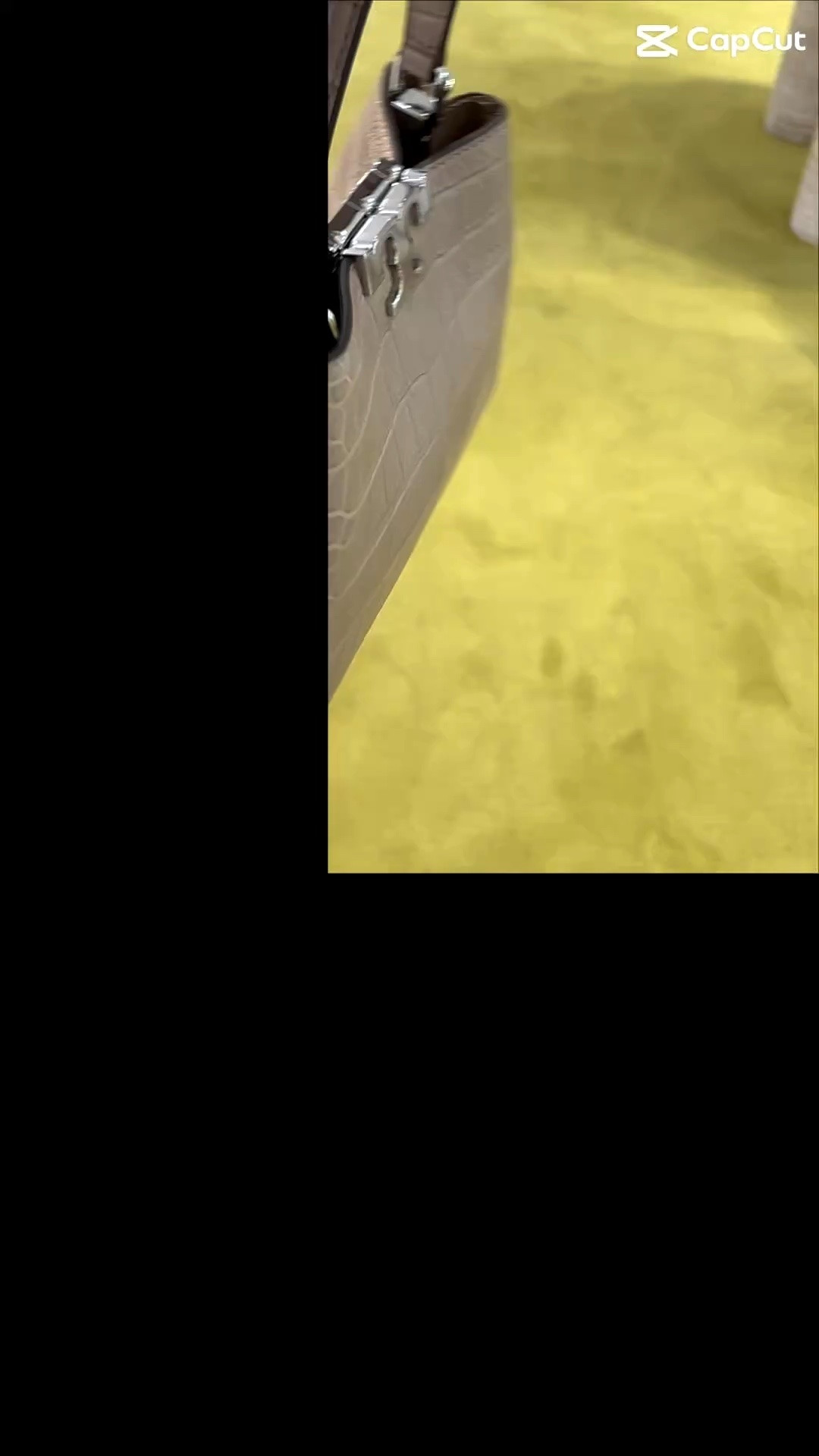 Tory Burch 

MINI ELEANOR SOFT CROC-EMBOSSED
SATCHEL.  

#ToryBurch #DesignerBag #LuxuryStyle #BagObsessed