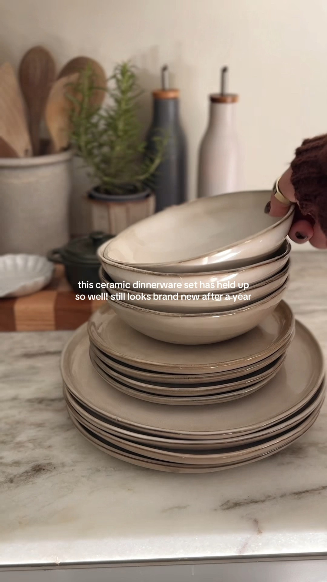 amazon finds I love & would repurchase! 


Amazon home, amazon finds, amazon home finds, amazon favorites, affordable amazon finds, lift up storage bed, home organization 