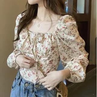 Long-Sleeve Square Neck Floral Cropped Blouse | YesStyle Global