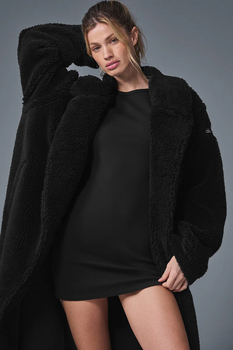 Oversized Sherpa Trench | Alo Yoga (US)
