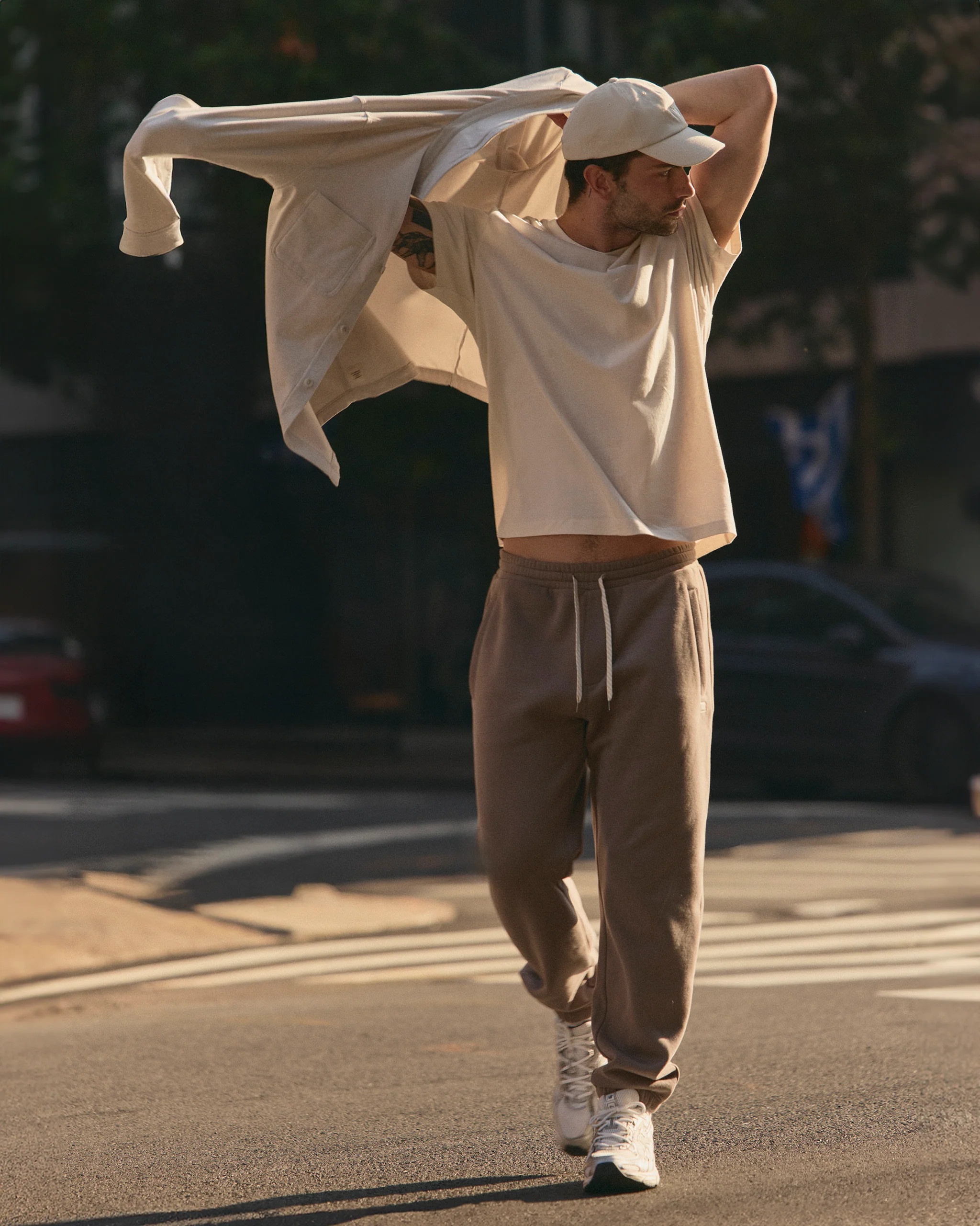 Free Ground Shipping Over $75 | Free Returns | Vuori Clothing (US & Canada)