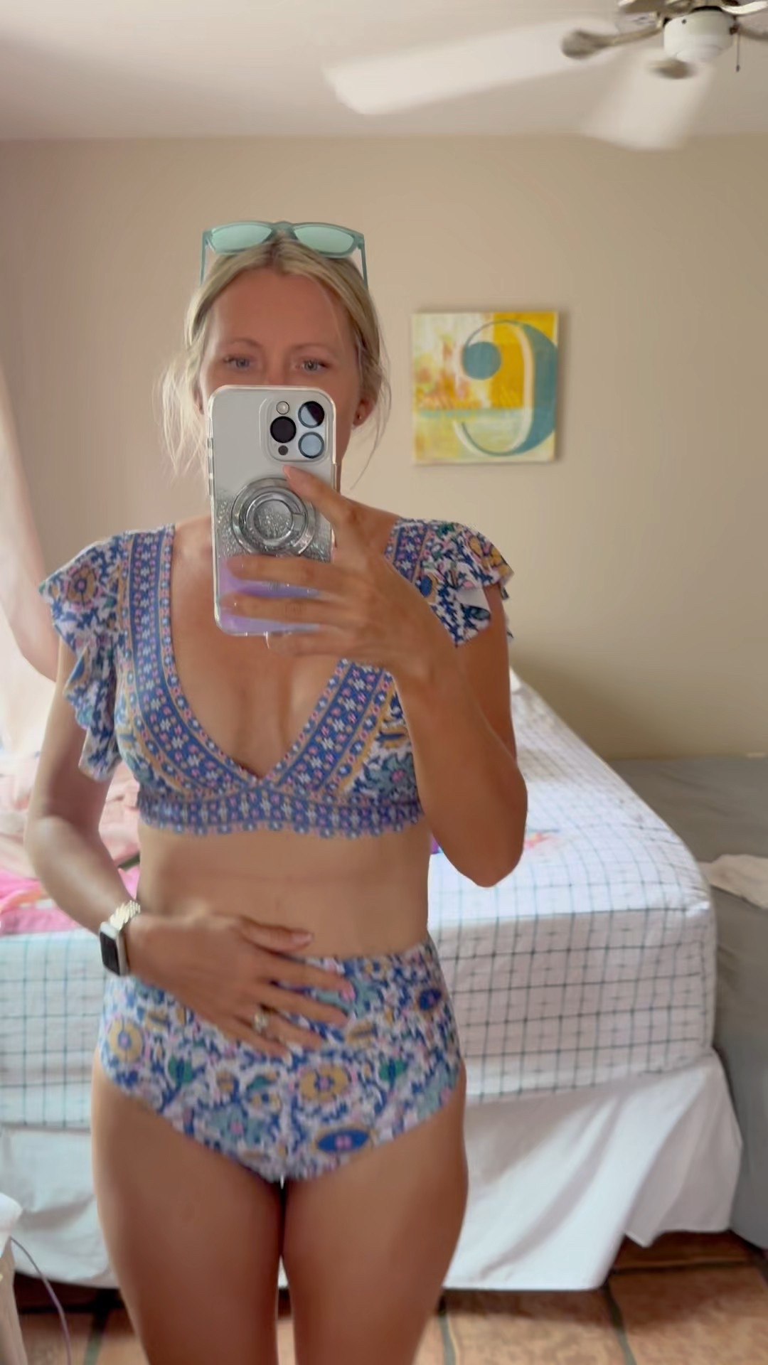 This is my favorite swim of the season!!  The V neck and the high waisted bottoms are perfect!!

Size small

#LTKSwim #LTKSeasonal #LTKTravel