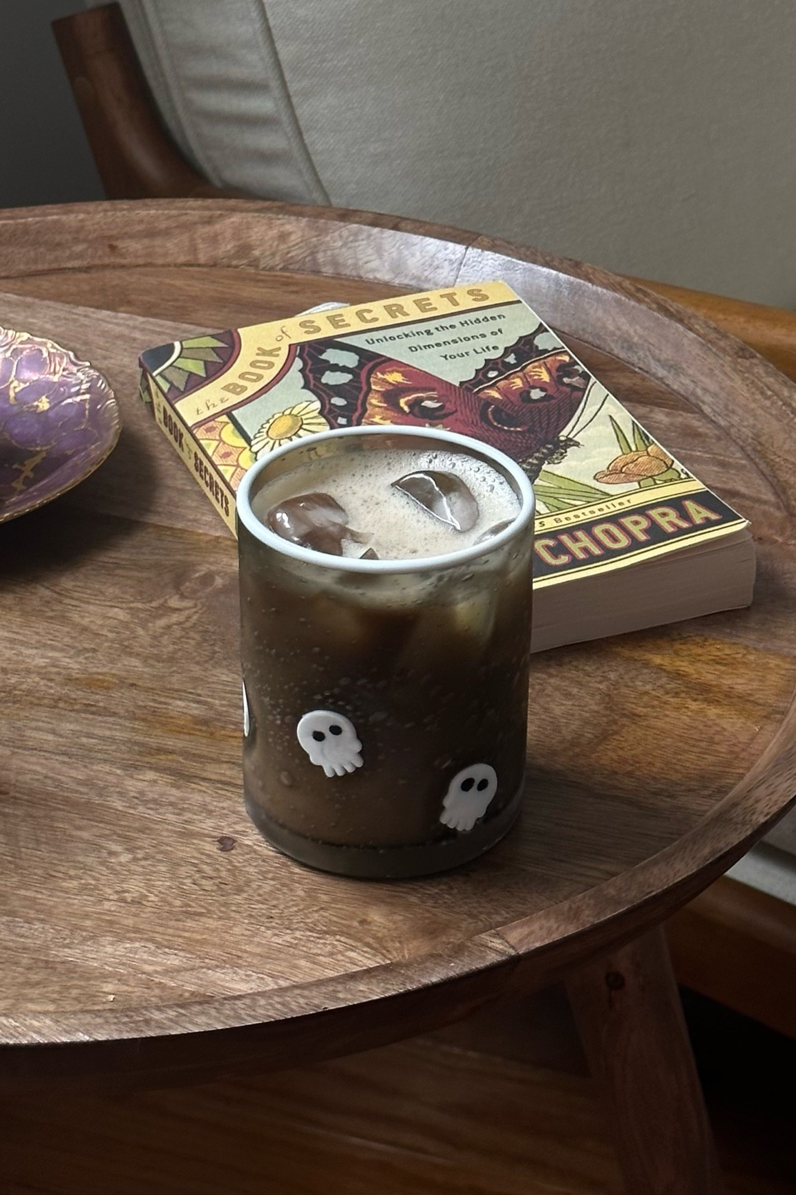 icon skull glass from pottery barn 

#LTKHalloween #LTKSeasonal