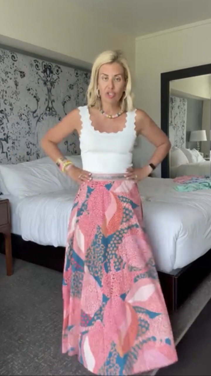 Can you even with this skirt?!! Absolutely stunning! I’m in xs tank and skirt. * use mixandmatch for 25% off at Erin McDermott *use Catherine20 at Allie + Bess

#LTKootd #LTKSeasonal