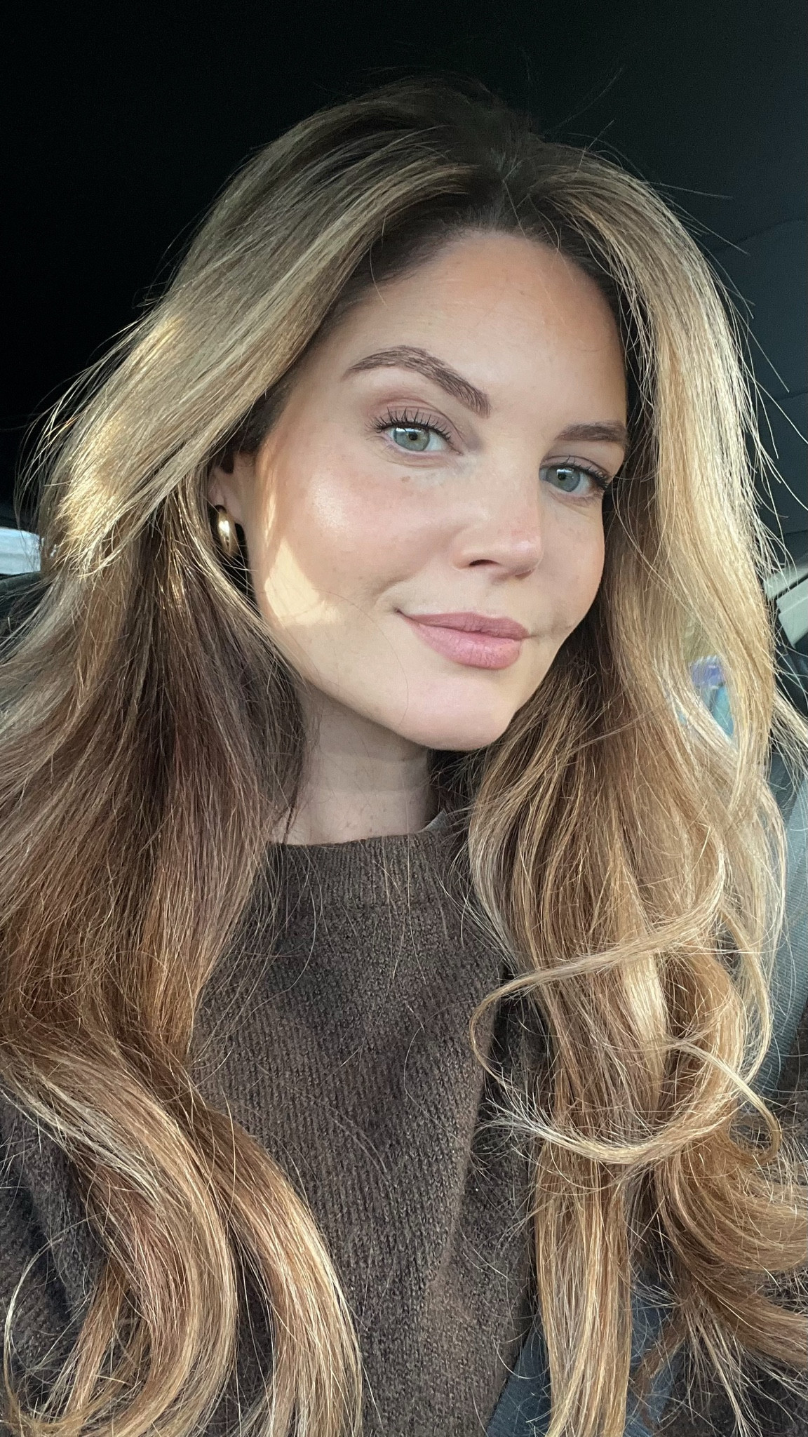 Bundled up for winter in my brown sweater 🤎

Brown outfit, brown winter outfit, fall outfit inspiration, winter outfit inspiration, winter outfit, ootd, autumn outfit, winter inspo, fall inspo, elegant outfit, classy outfit, winter layers, sweater weater, brown sweater

#LTKworkwear #LTKeurope #LTKwinter