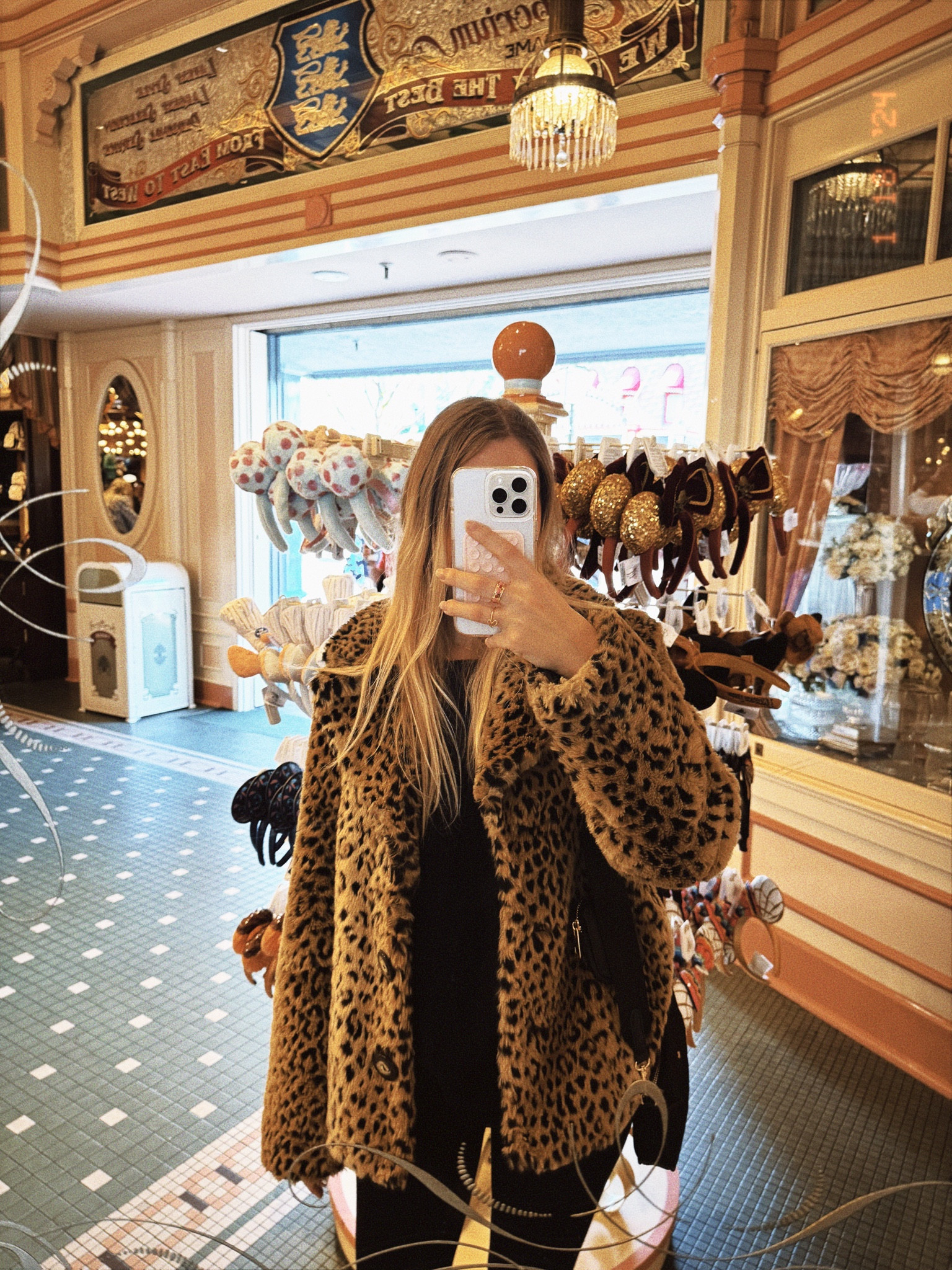 cheetah print 🐆✨🫶🏼 {leopard print, leopard coat, cheetah print coat, animal prints, faux fur coat, leopard faux fur, cheetah faux fur} 

#LTKU #LTKSeasonal #LTKMostLoved