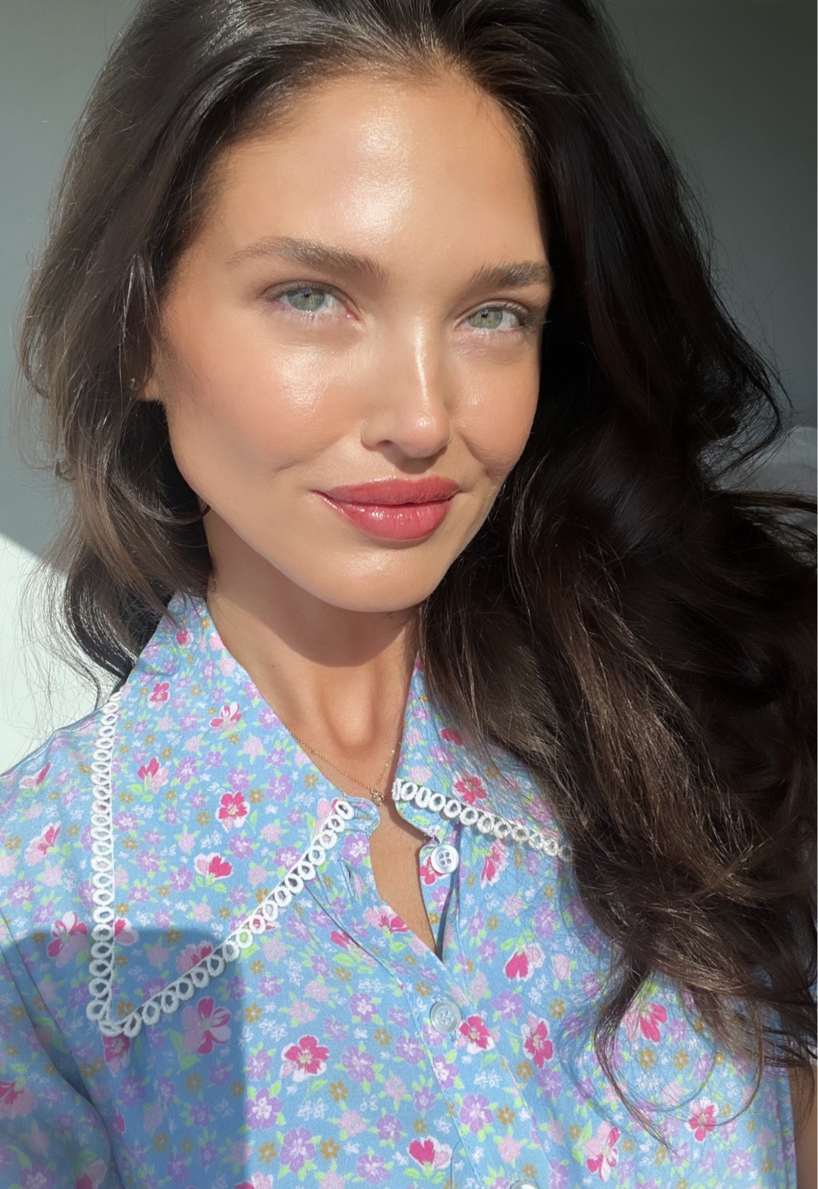 Glowy skincare and makeup that will protect your skin. 😍

I linked my daily day & night skincare regimen by Revision, tinted sunscreen (golden hour) by SuperGoop, and my makeup by Charolette Tilbury. 

Follow my shop @balancedlifestyle on the @shop.LTK app to shop this post and get my exclusive app-only content!

#liketkit #LTKfindsunder100 #LTKbeauty #LTKfitness
