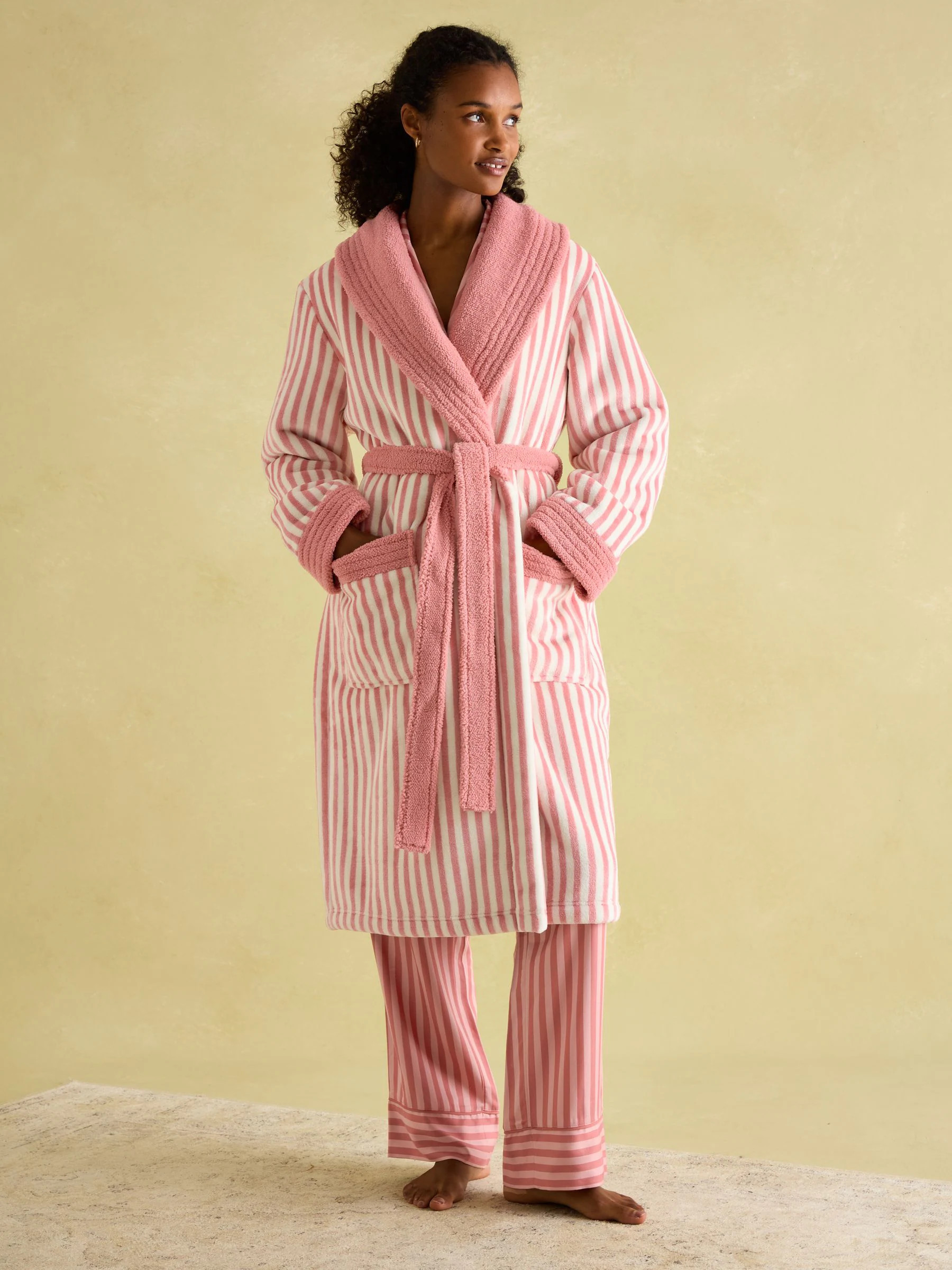 Joules Matilda Pink & White Fluffy Fleece Dressing Gown | Joules