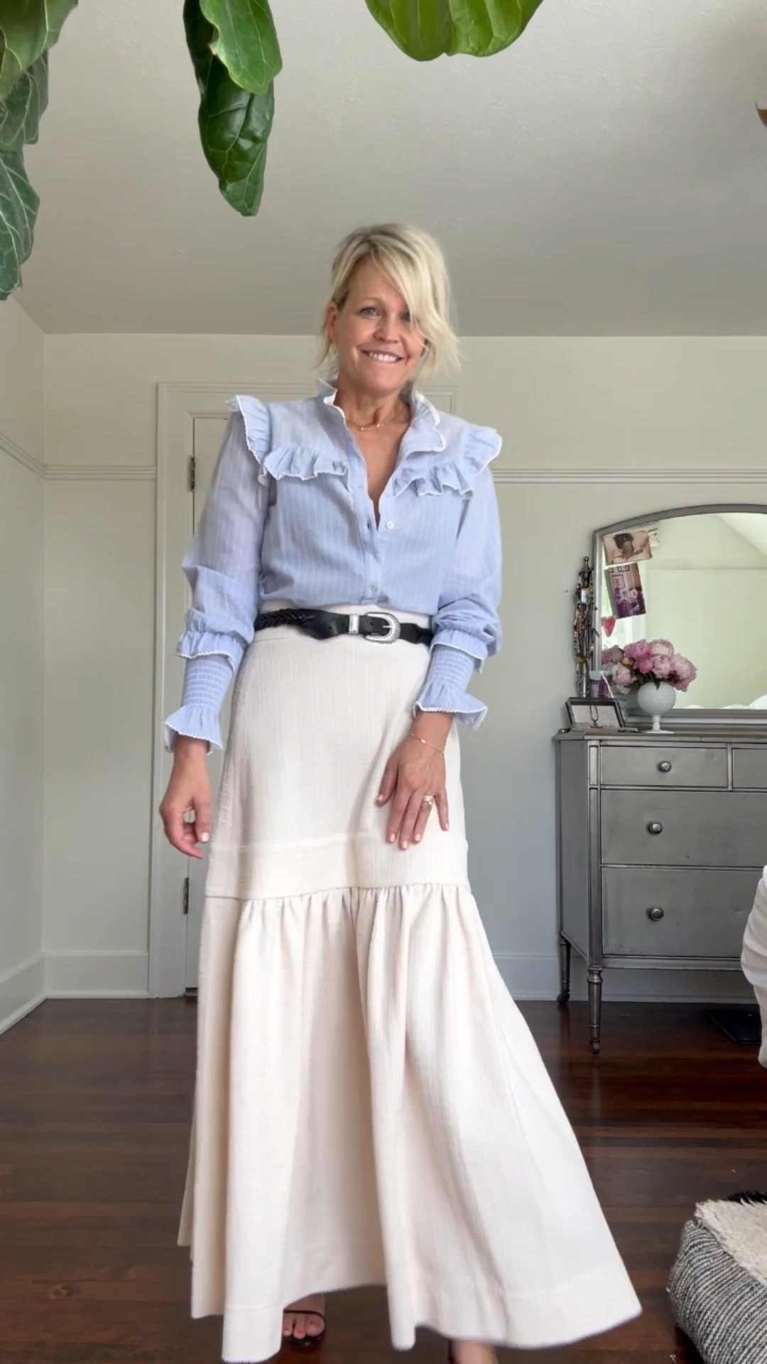 A few pieces I loved so much I kept for myself from ME+EM fitting :) Sound up for descriptions - belt and jeans are vintage 


#LTKVideo #LTKOver40 #LTKStyleTip