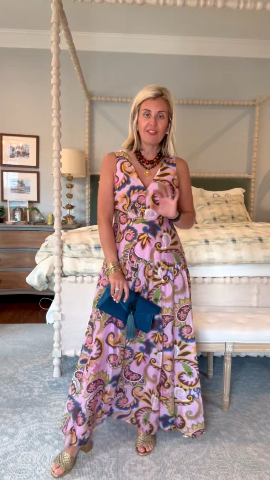 What’s better than this dress? This dress with a discount code 🙌🏻

Use code HHCX on new arrivals!

I’m in size 2 dress, 8 shoes!

#LTKdayinmylife #LTKTravel