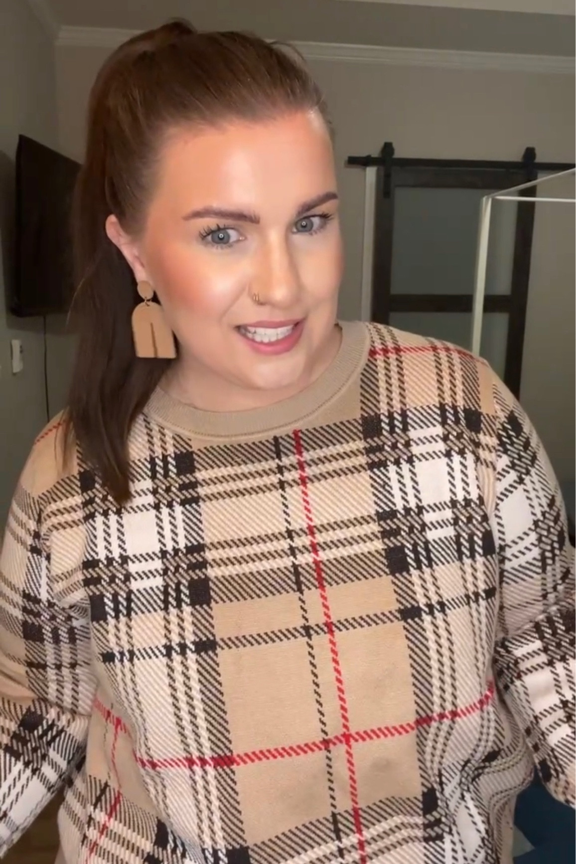 “Burberry” dupe sweater 